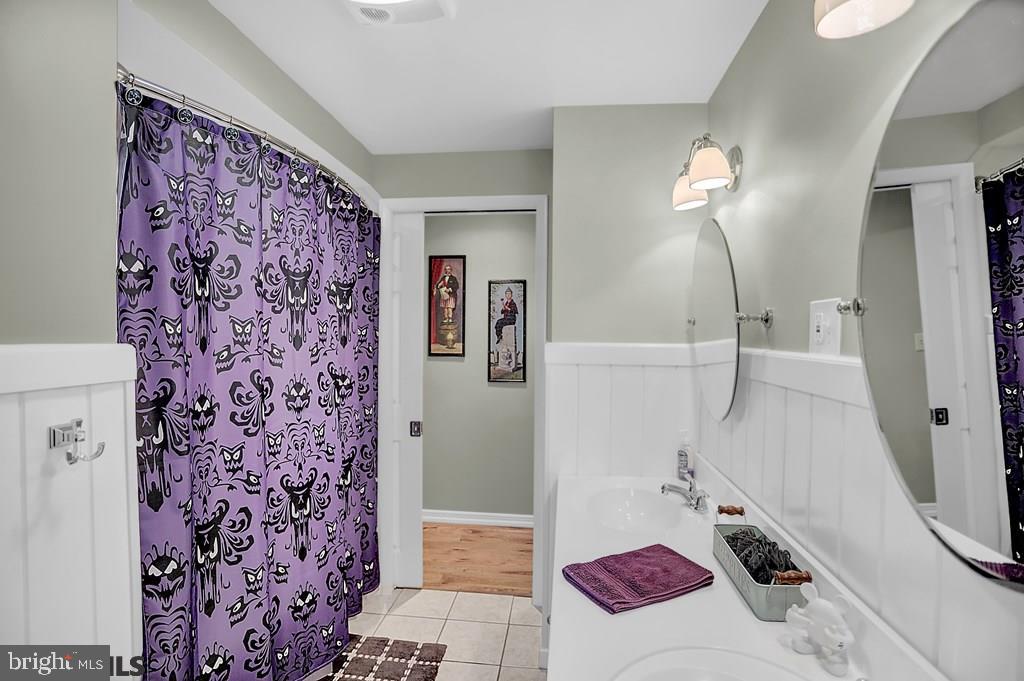 SHAWNEE HILLS DEVELOPMENT - Residential