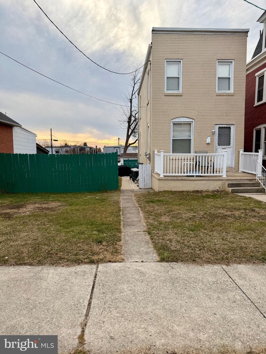This is a 2 bedroom one bath home. With a 4 car parking area in the back.  This sale also includes the vacant lot at 1244 Luzerne St(19-5307-38-16-9850).