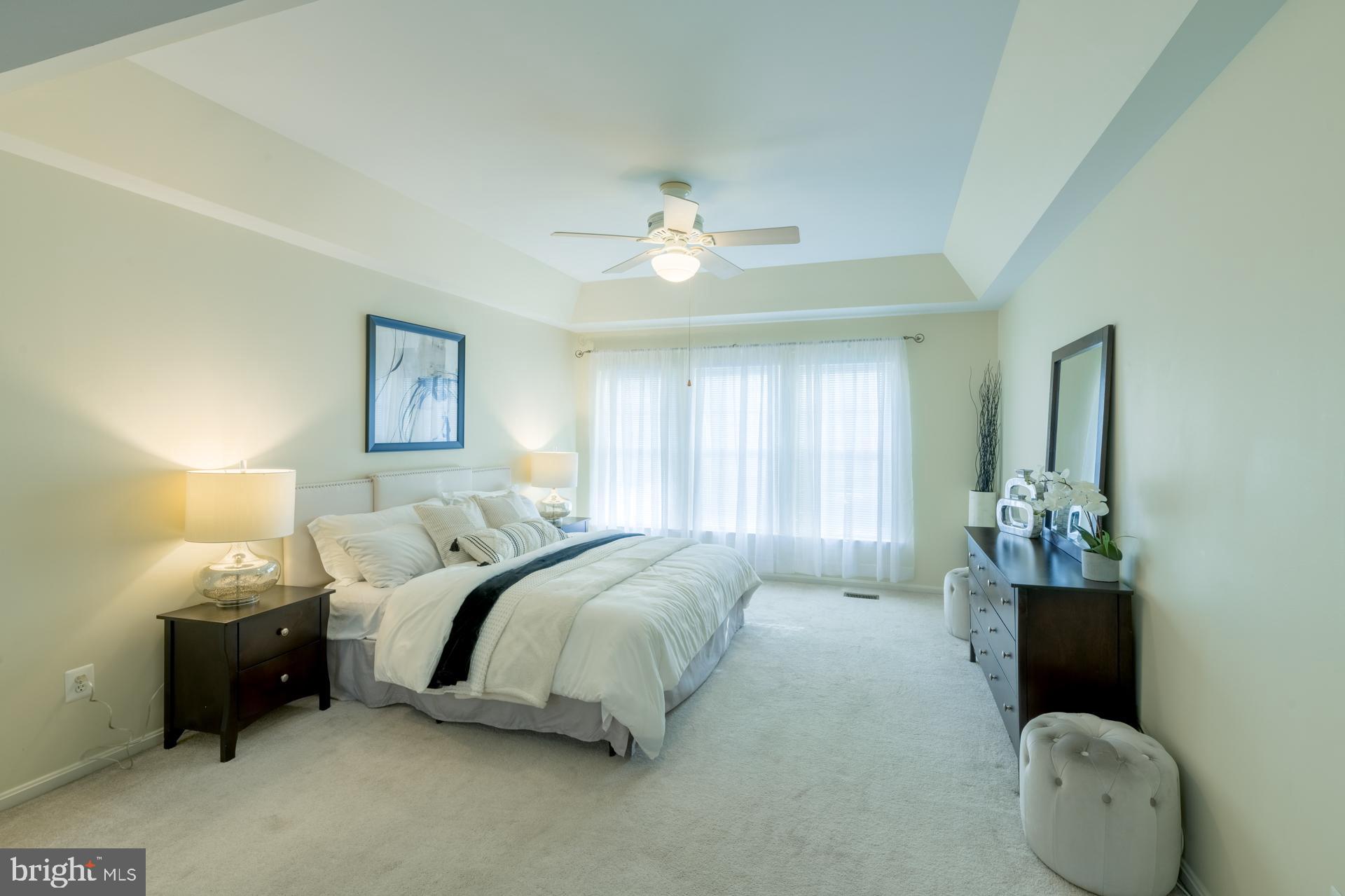 BELMONT TOWN CENTER - Residential