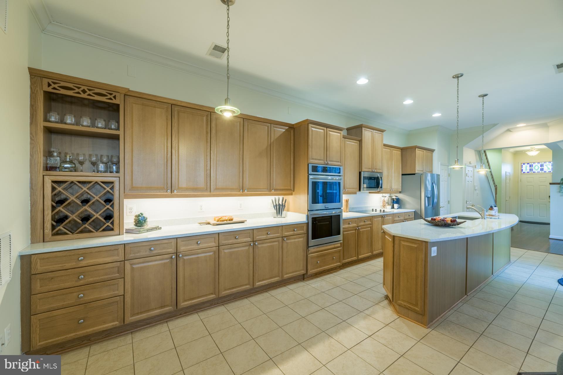 BELMONT TOWN CENTER - Residential