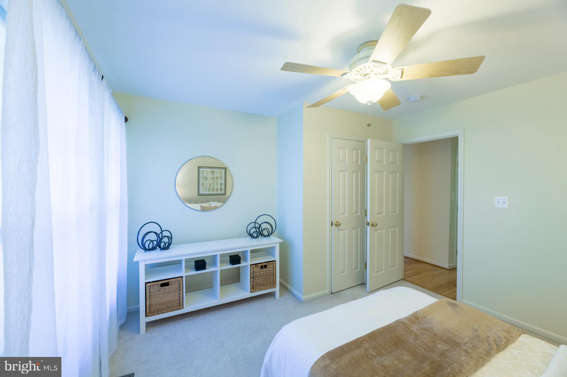 BELMONT TOWN CENTER - Residential