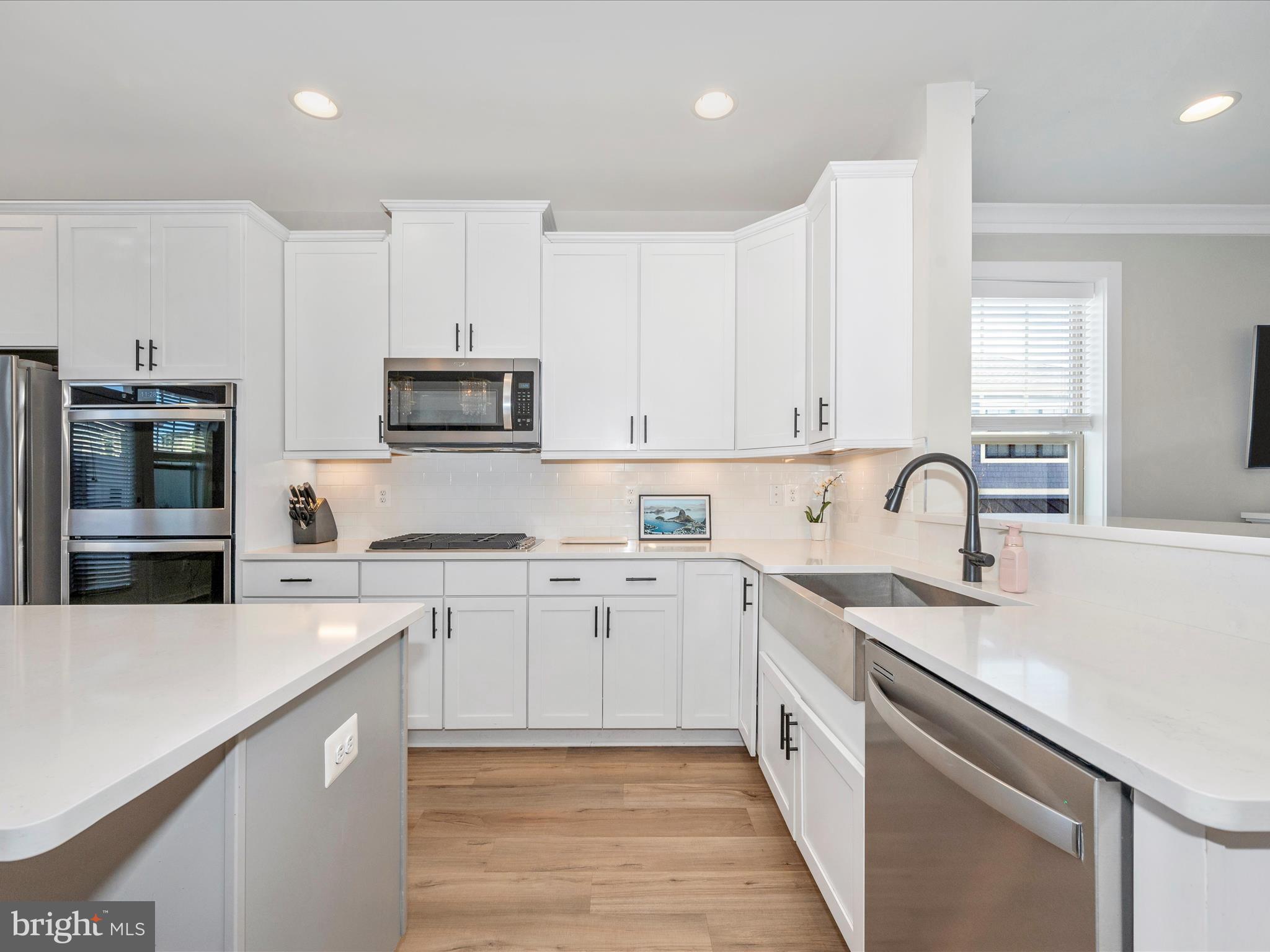 STONE BARN VILLAGE - Residential Lease