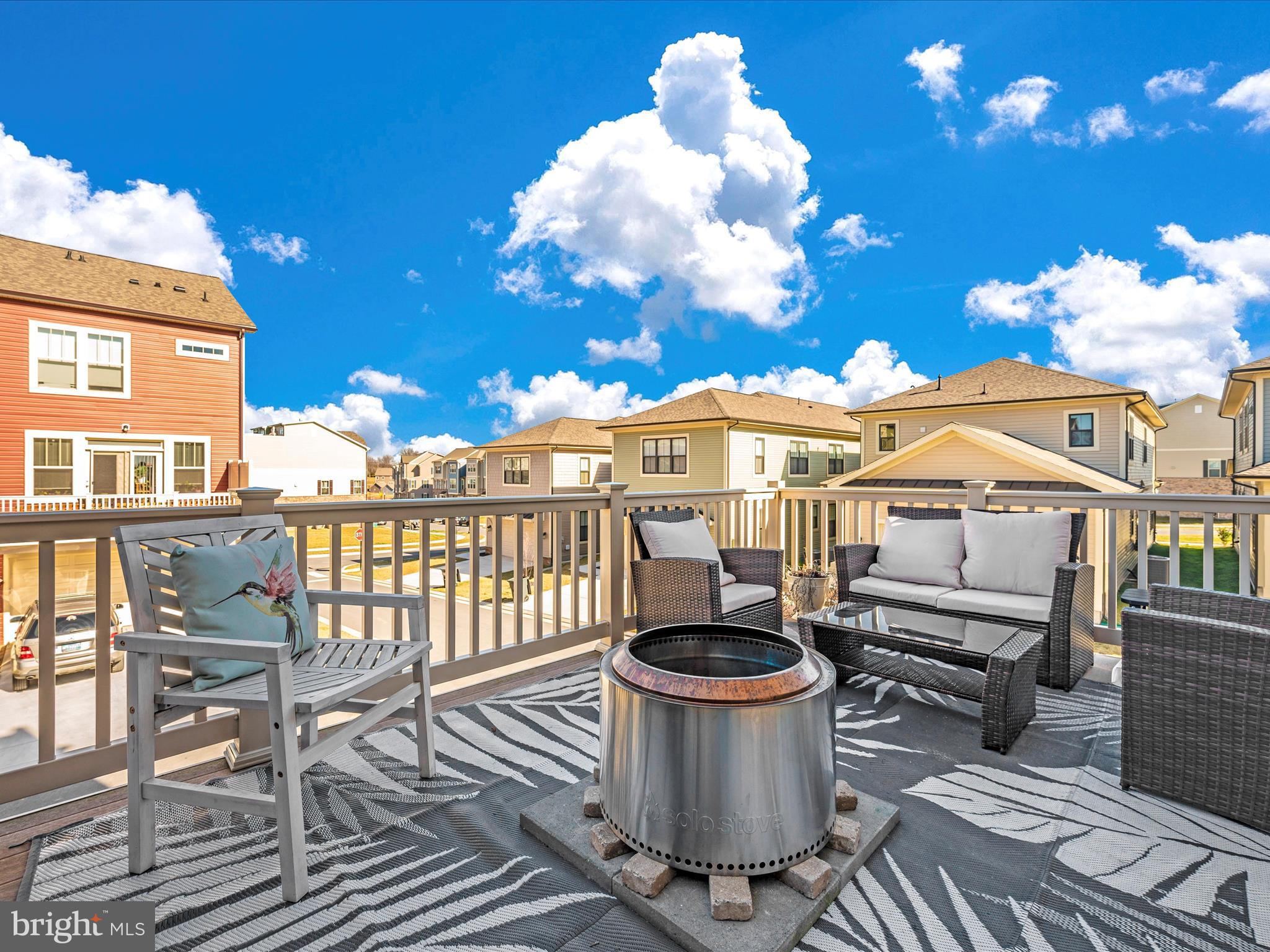 STONE BARN VILLAGE - Residential Lease