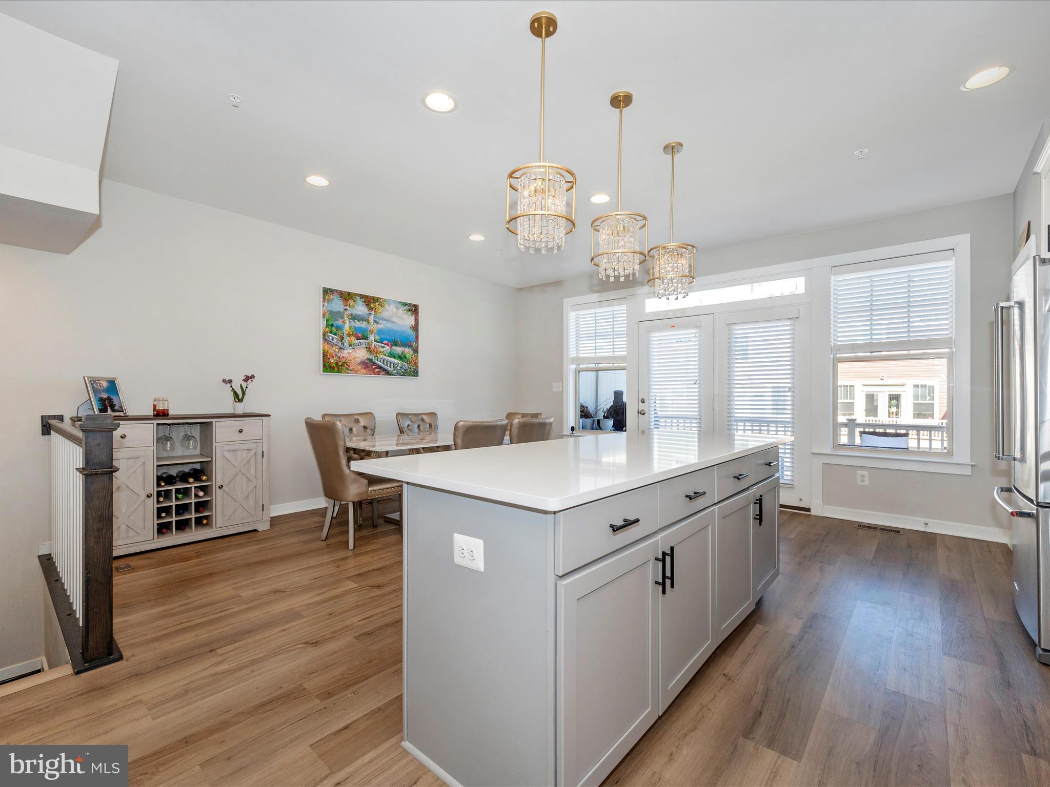 STONE BARN VILLAGE - Residential Lease