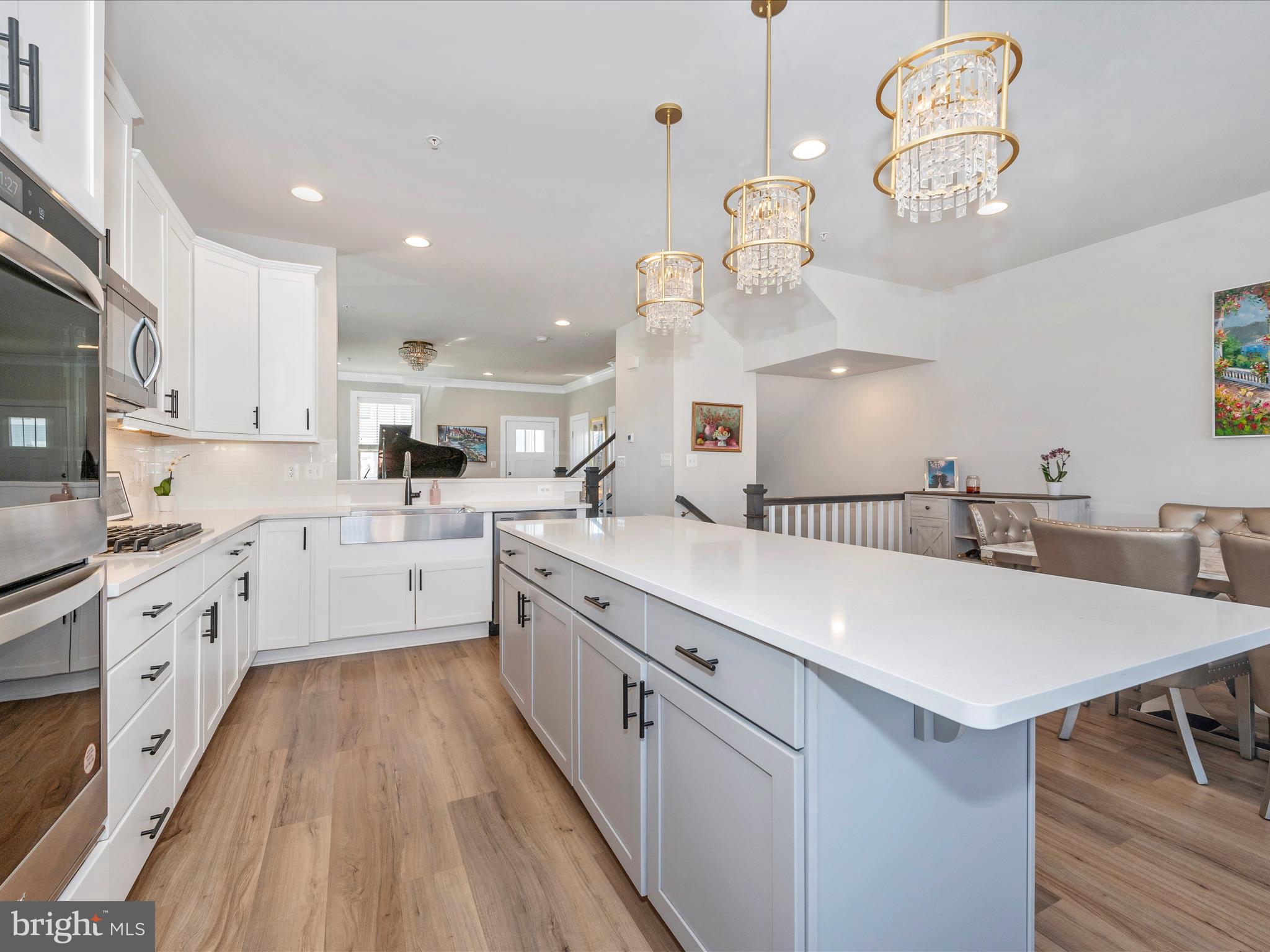 STONE BARN VILLAGE - Residential Lease