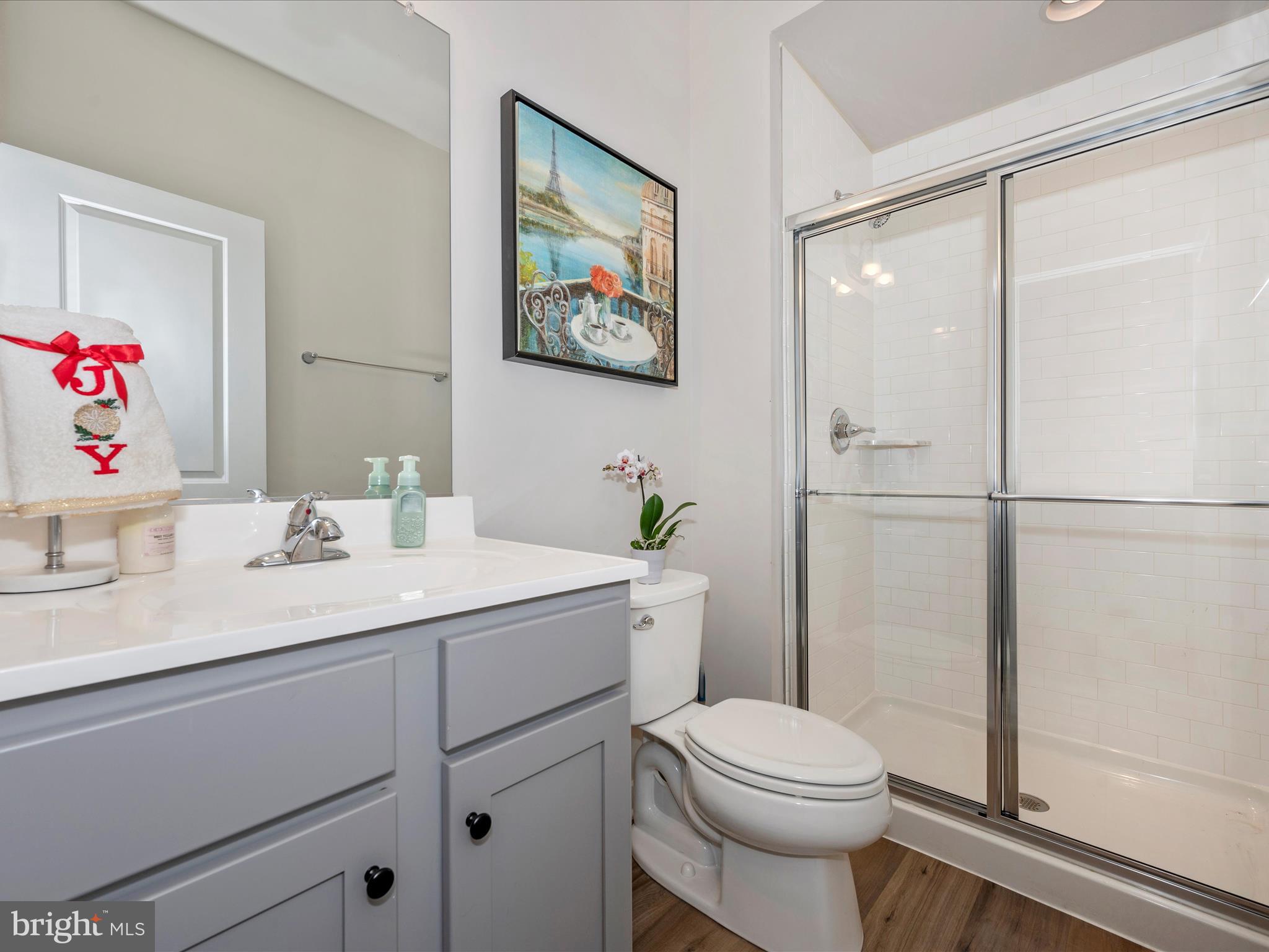 STONE BARN VILLAGE - Residential Lease