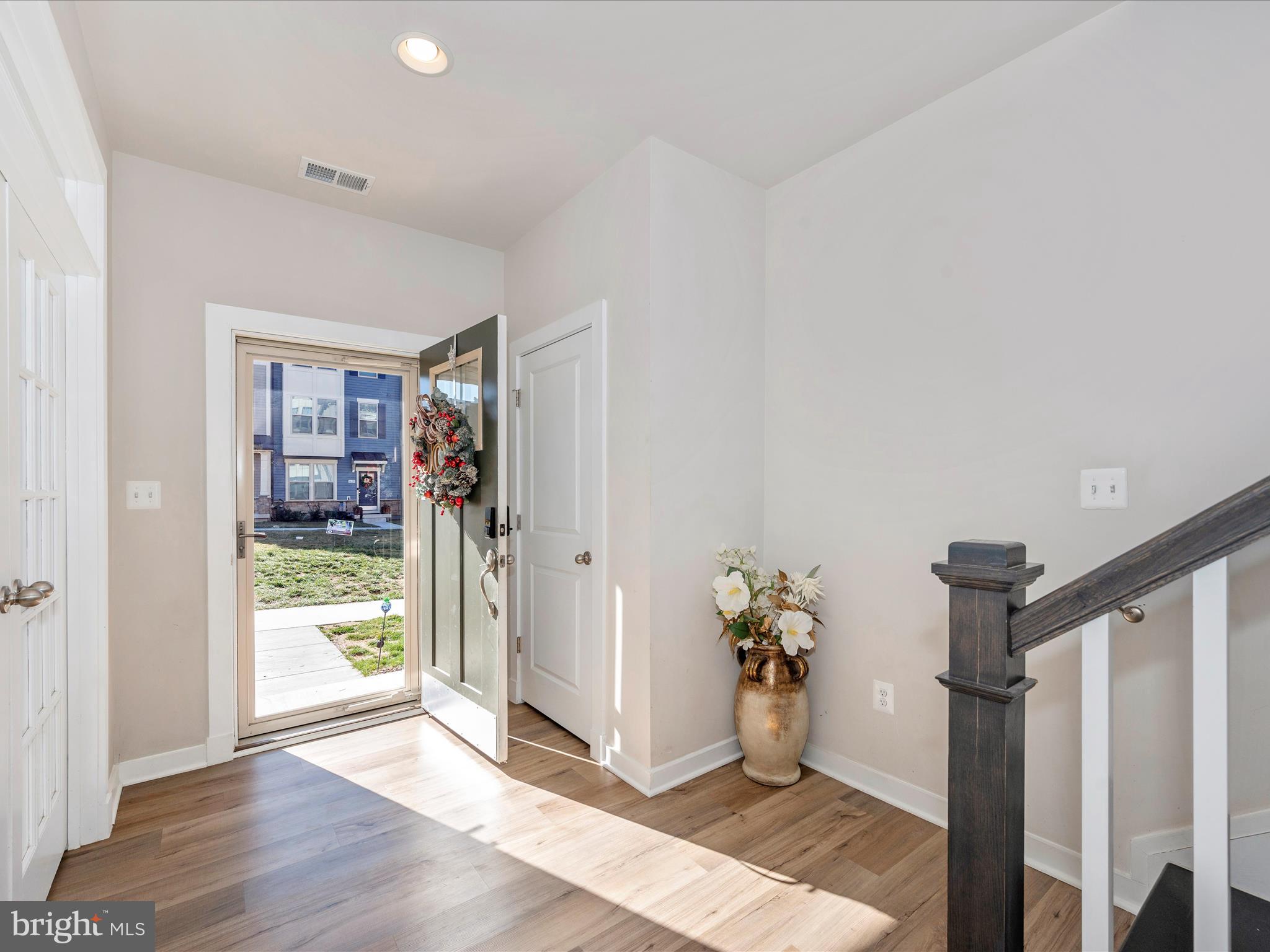 STONE BARN VILLAGE - Residential Lease