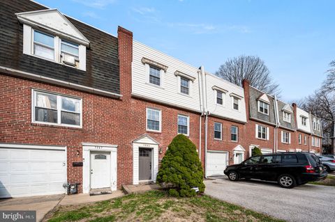 7945 ARLINGTON AVENUE UPPER DARBY PA 19082