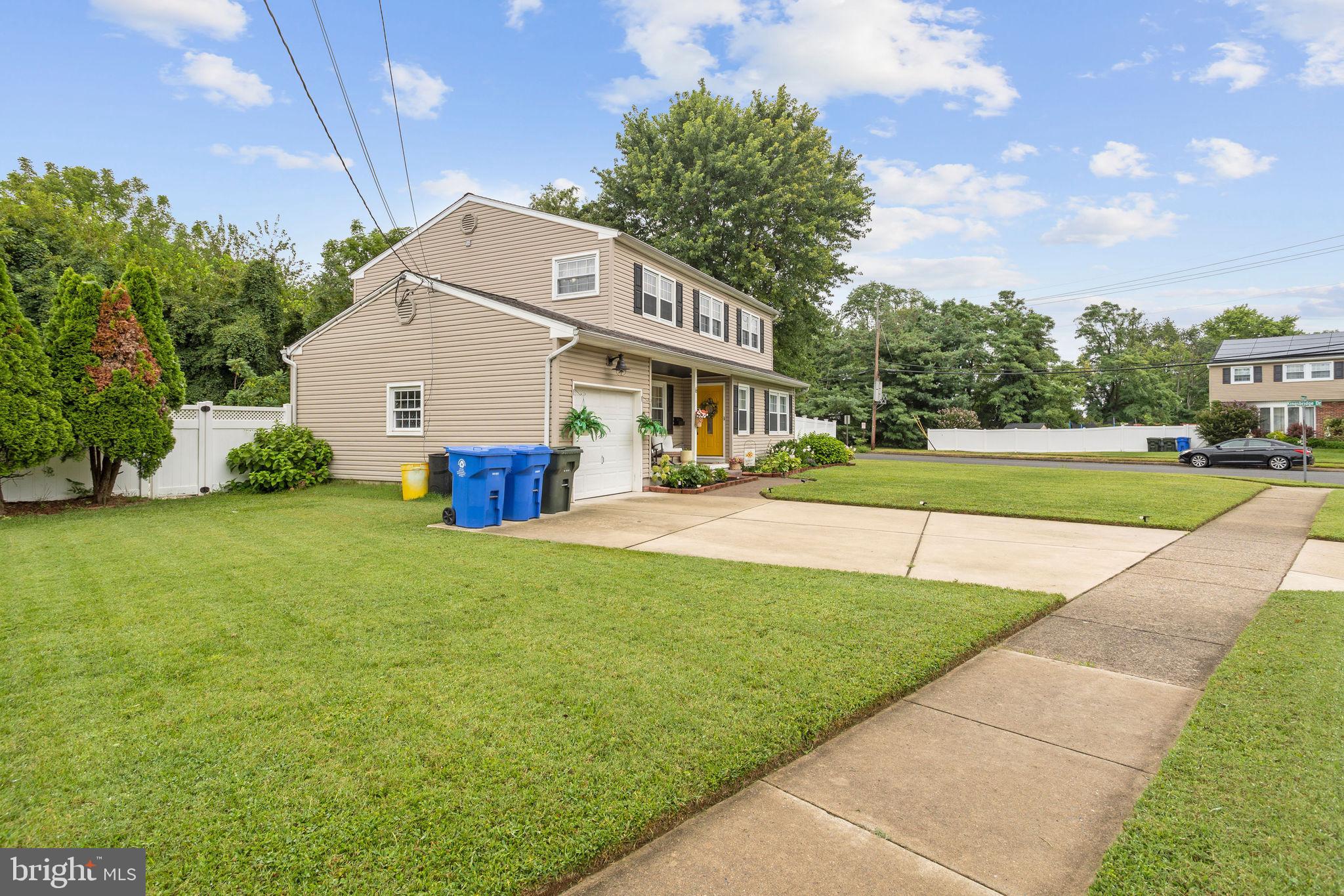 6 HARVEST LANE