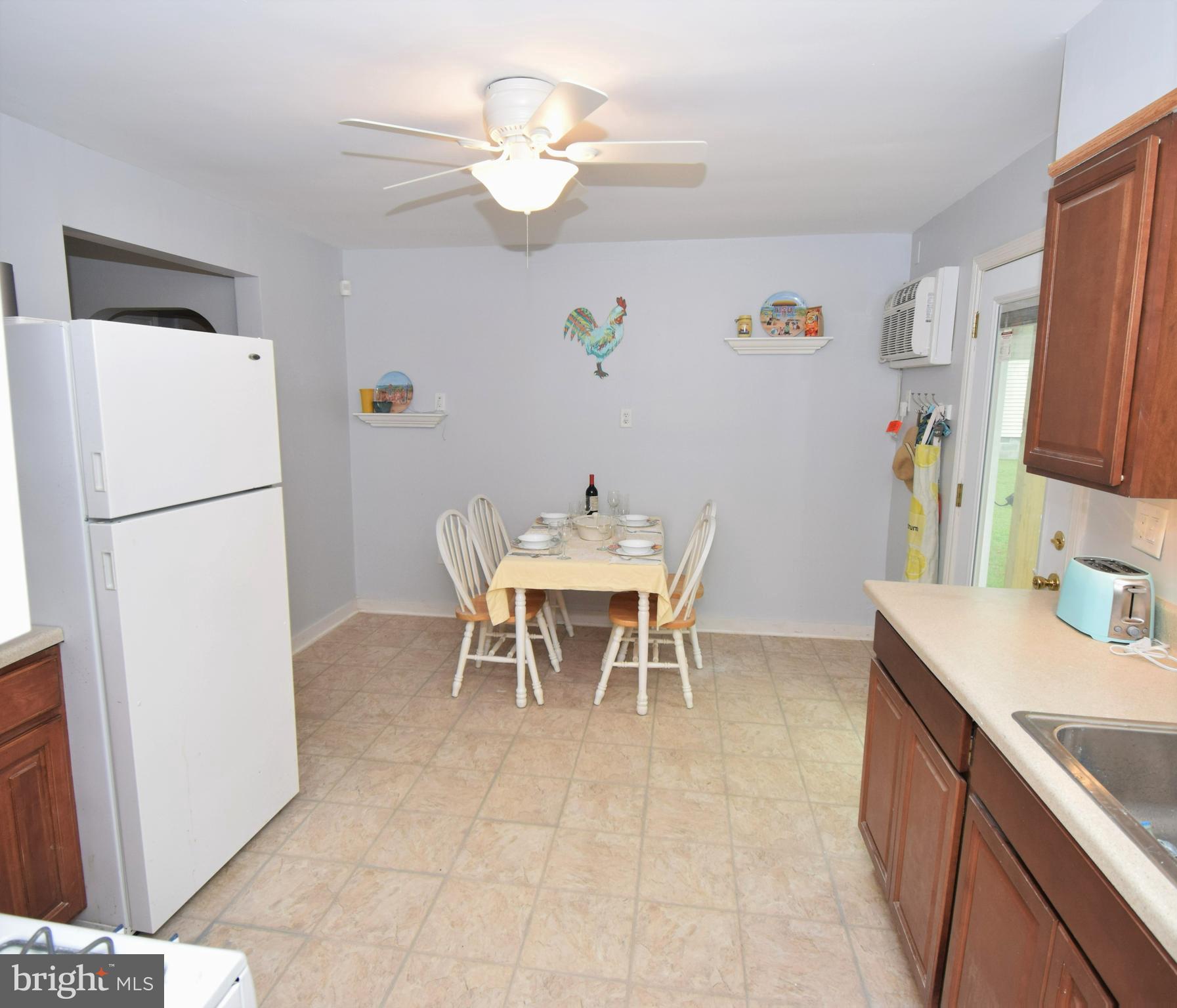 ROCK HALL - Residential