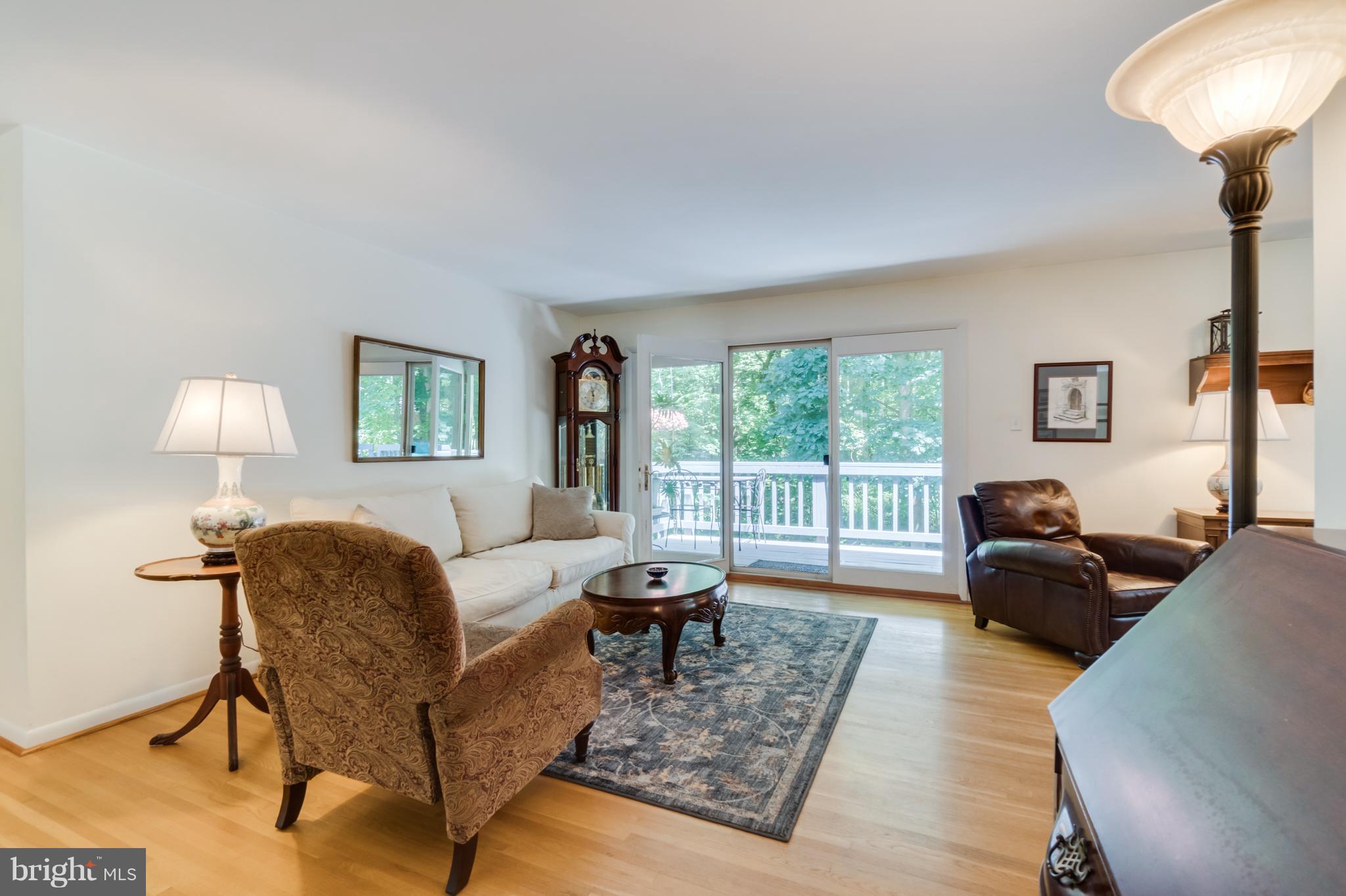 NORTH SPRINGFIELD - Residential