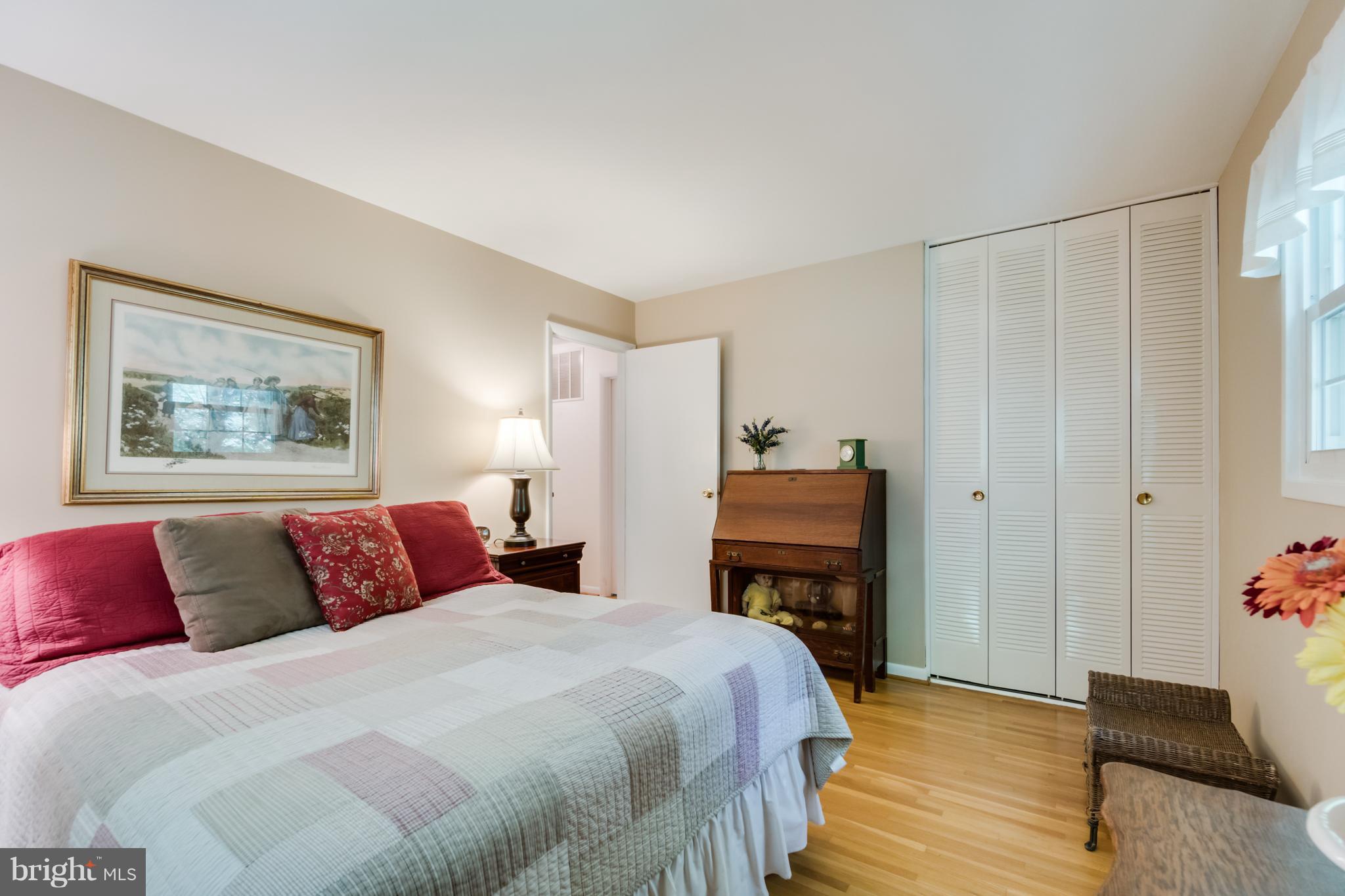 NORTH SPRINGFIELD - Residential