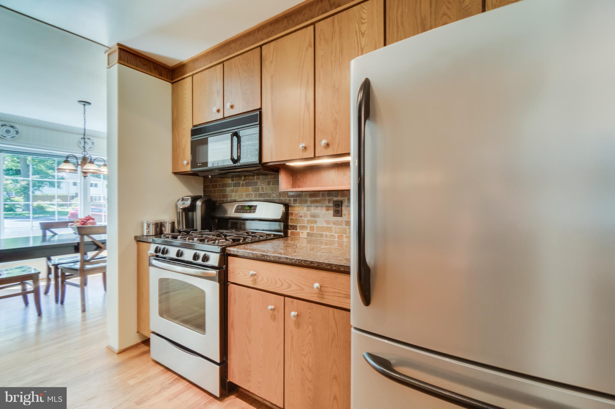 NORTH SPRINGFIELD - Residential