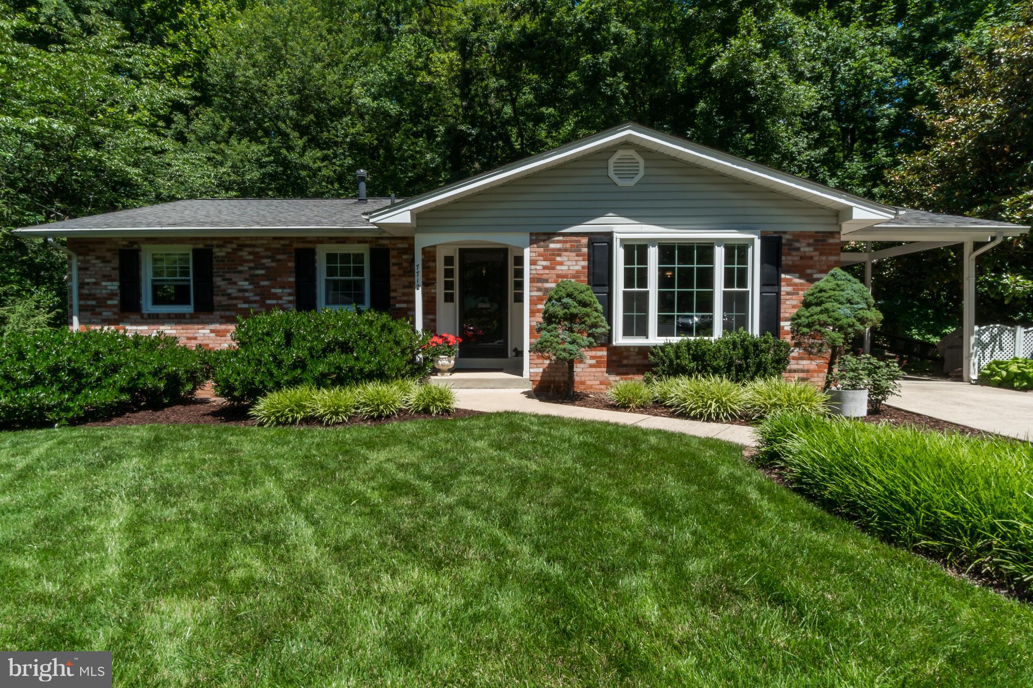 NORTH SPRINGFIELD - Residential