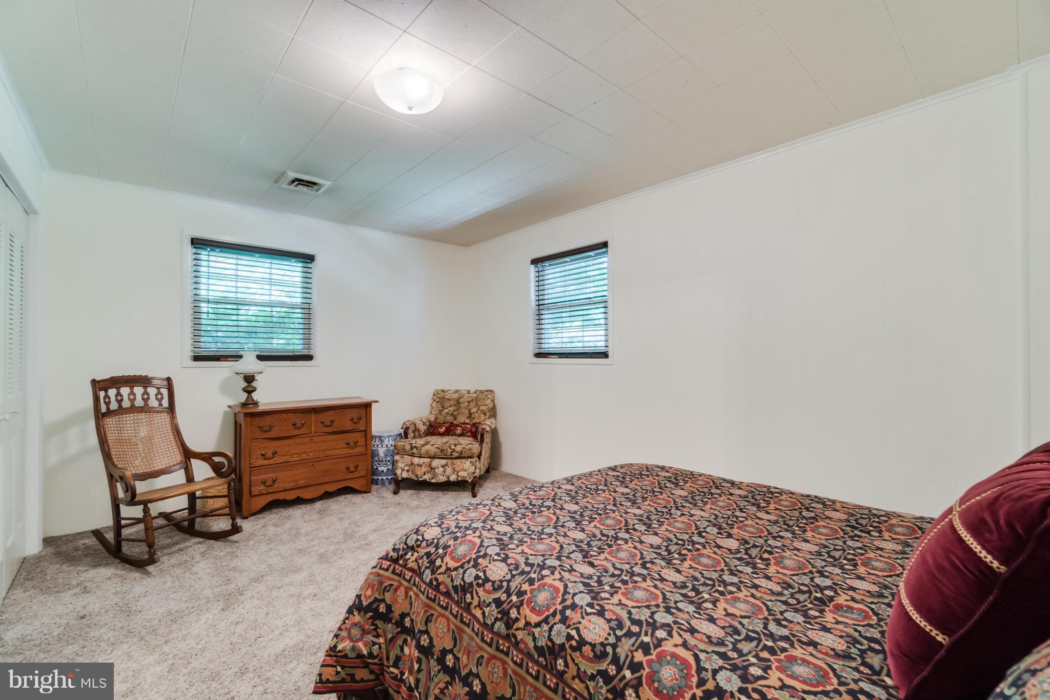 NORTH SPRINGFIELD - Residential