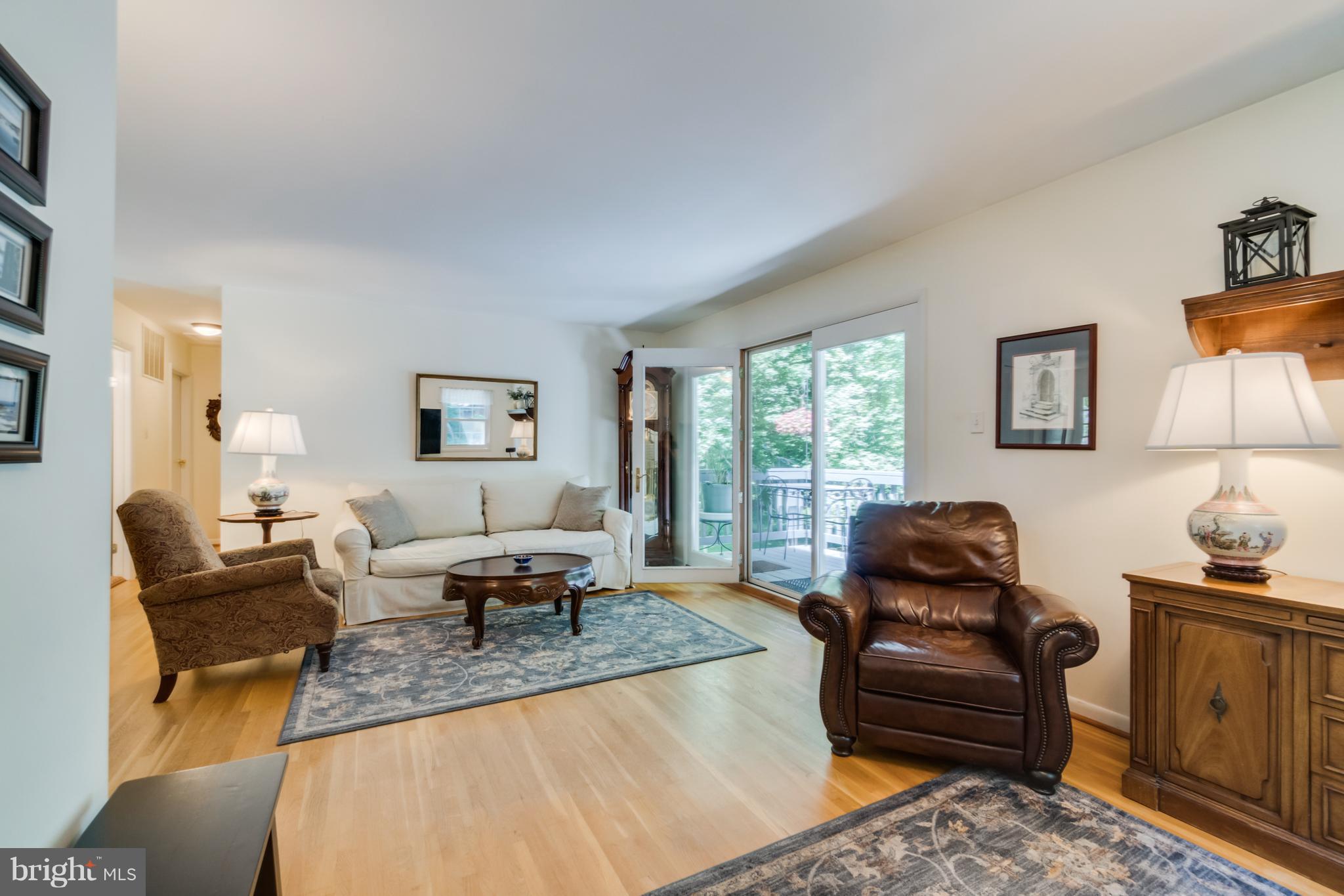 NORTH SPRINGFIELD - Residential