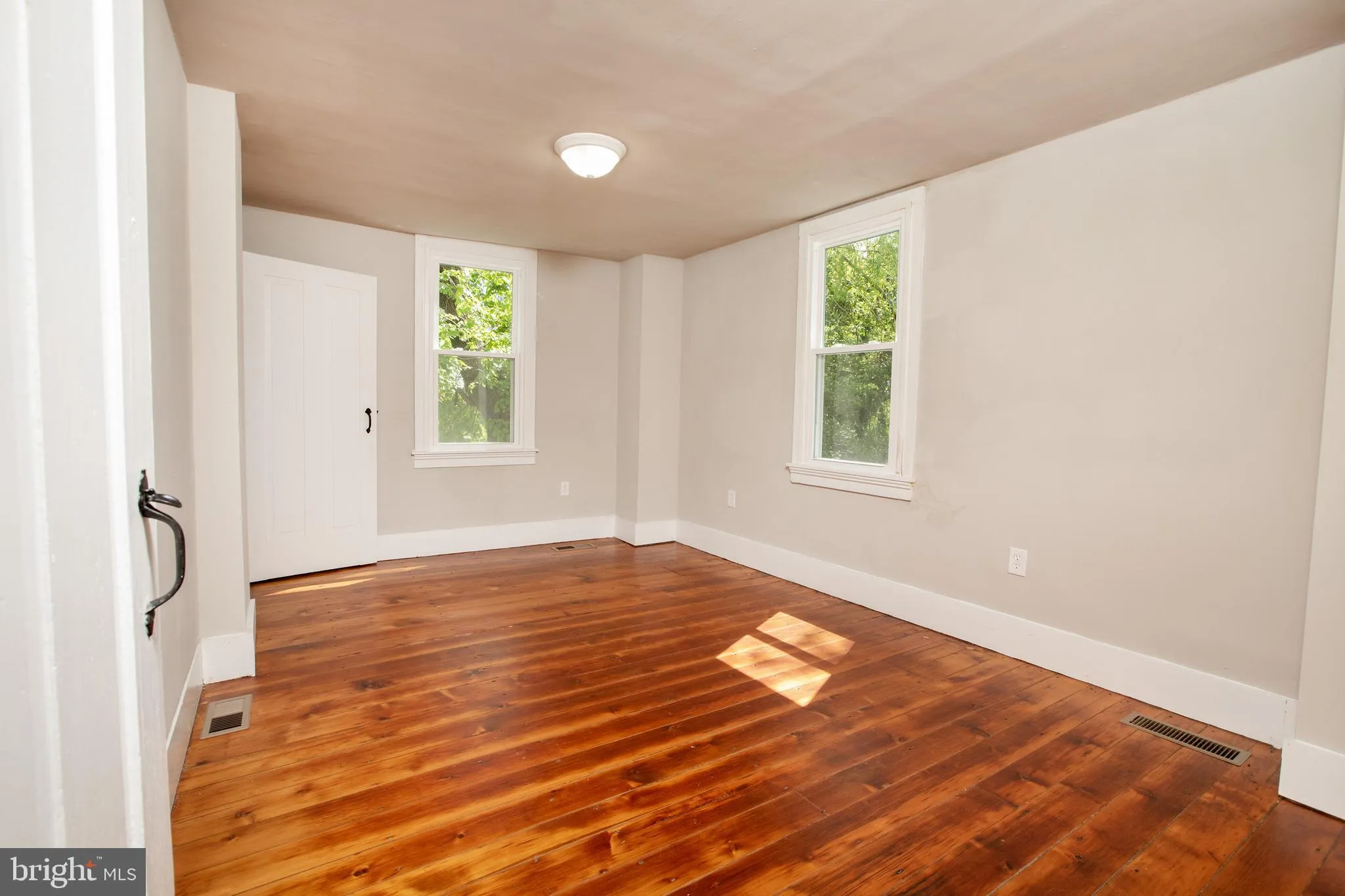 Doylestown, Pennsylvania 18902, United States, 3 Bedrooms Bedrooms, ,3 BathroomsBathrooms,Residential,Active,58748