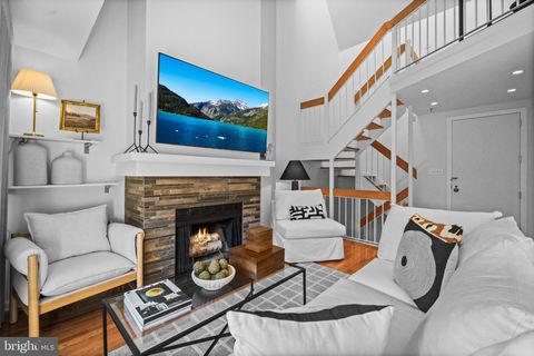 3225 GRACE STREET NW 219 WASHINGTON DC 20007