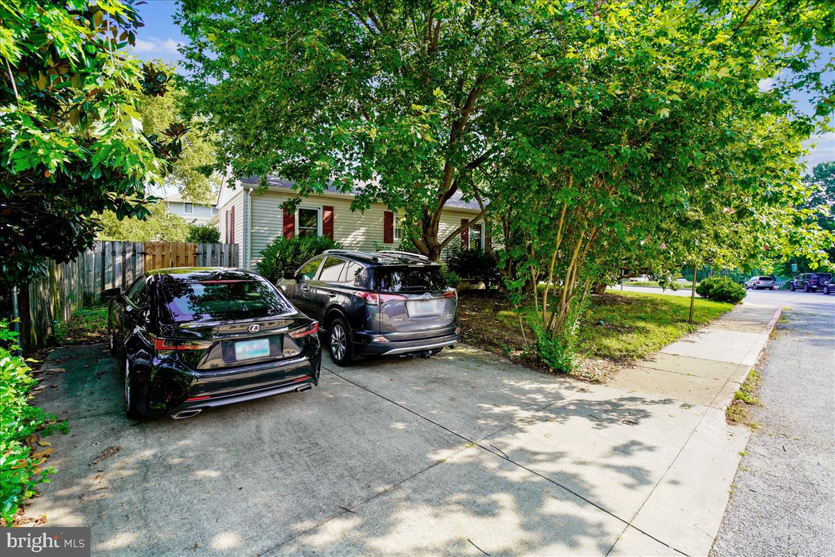 MURRAY HILL - Residential Lease