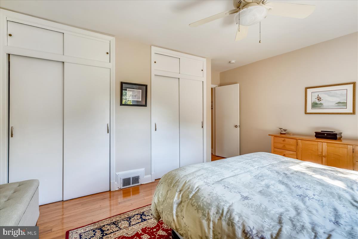 MURRAY HILL - Residential Lease