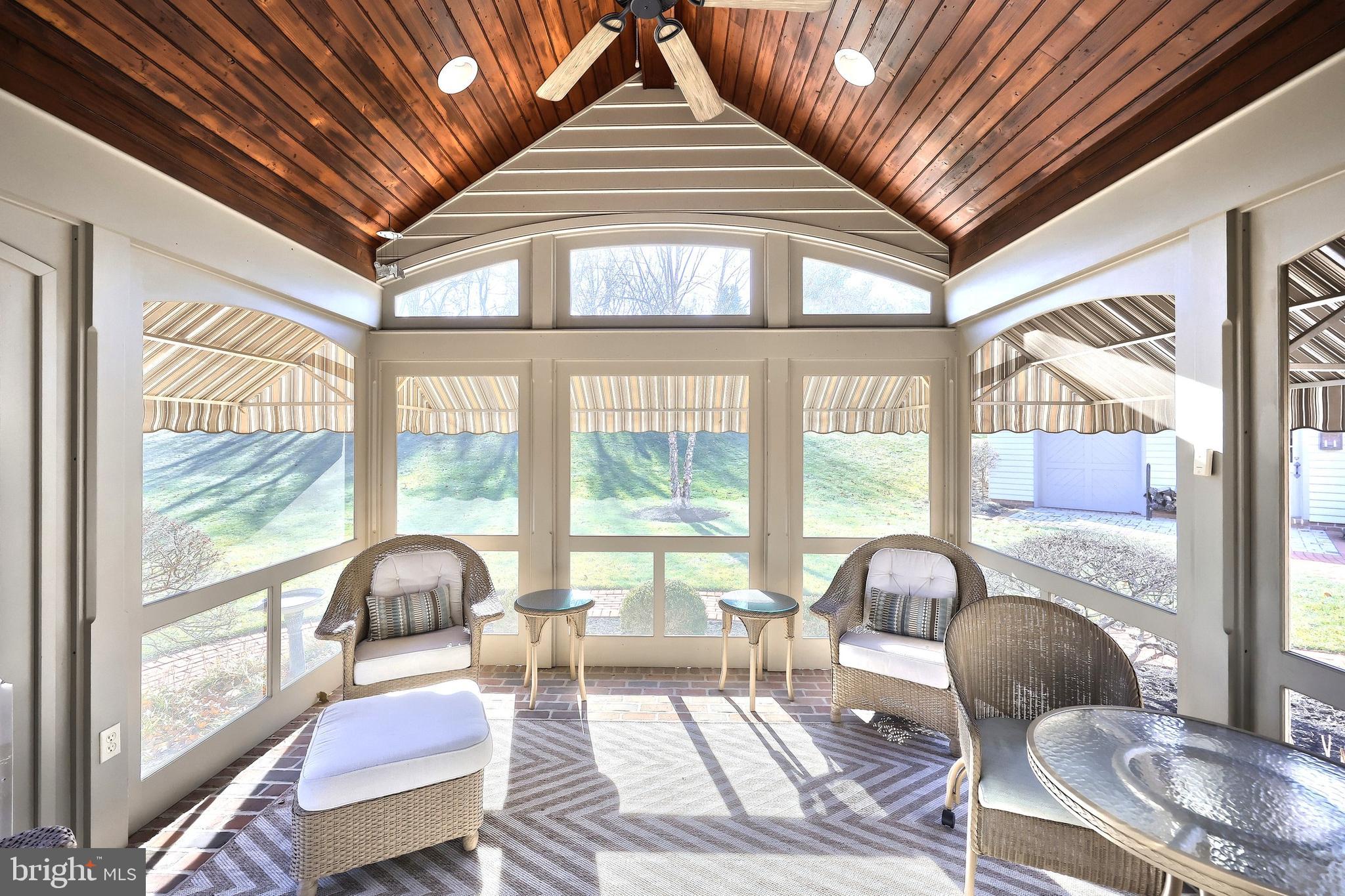 ORCHARD ACRES - Residential