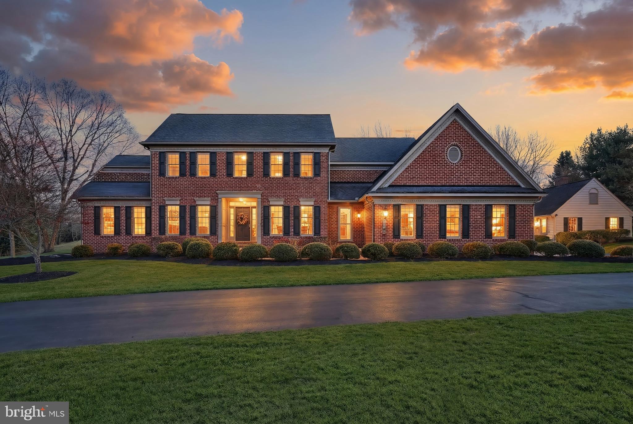 ORCHARD ACRES - Residential