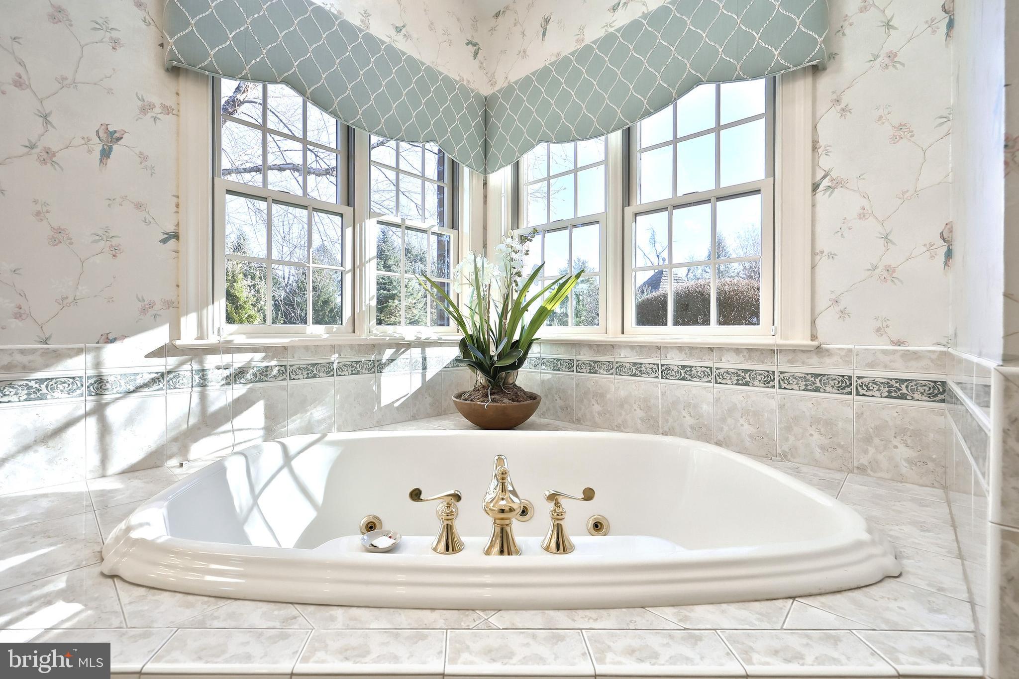 ORCHARD ACRES - Residential