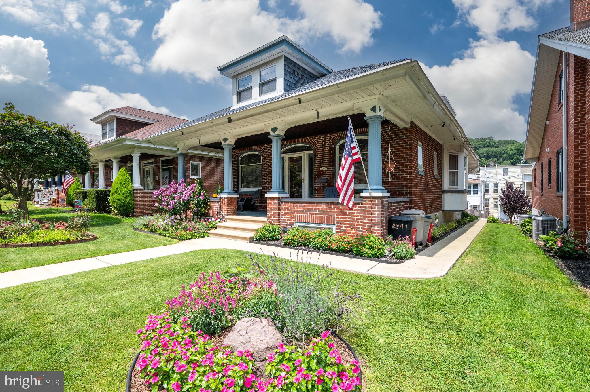2241 FAIRVIEW AVENUE