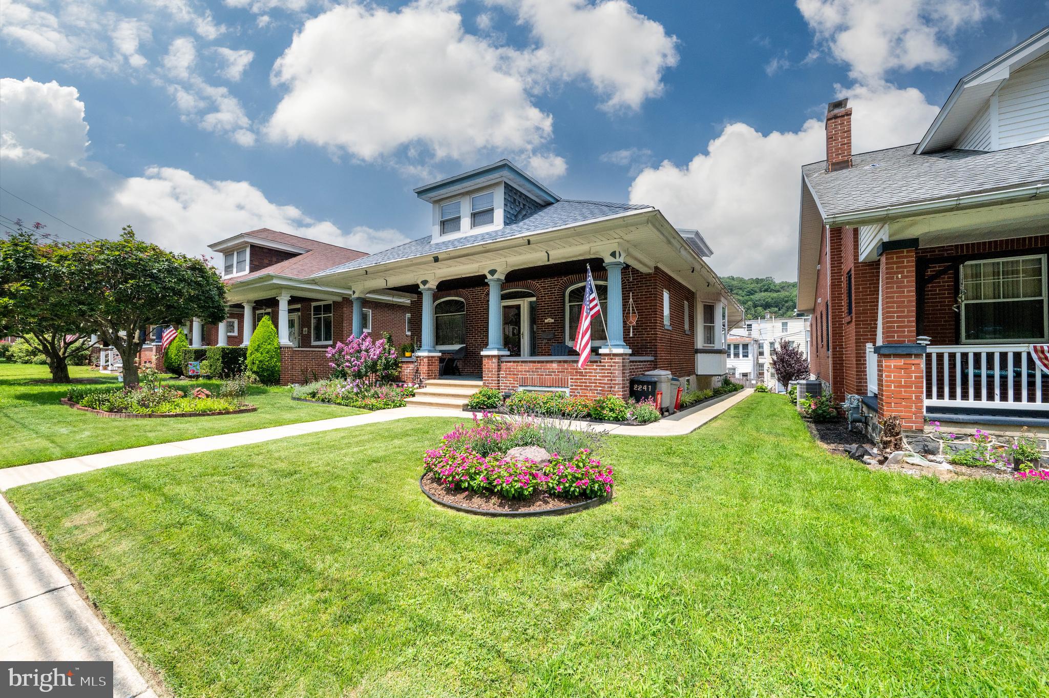 2241 FAIRVIEW AVENUE