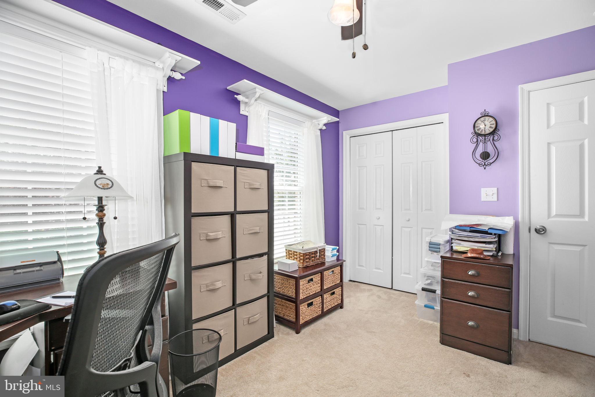 HUNTINGTON HILLS - Residential