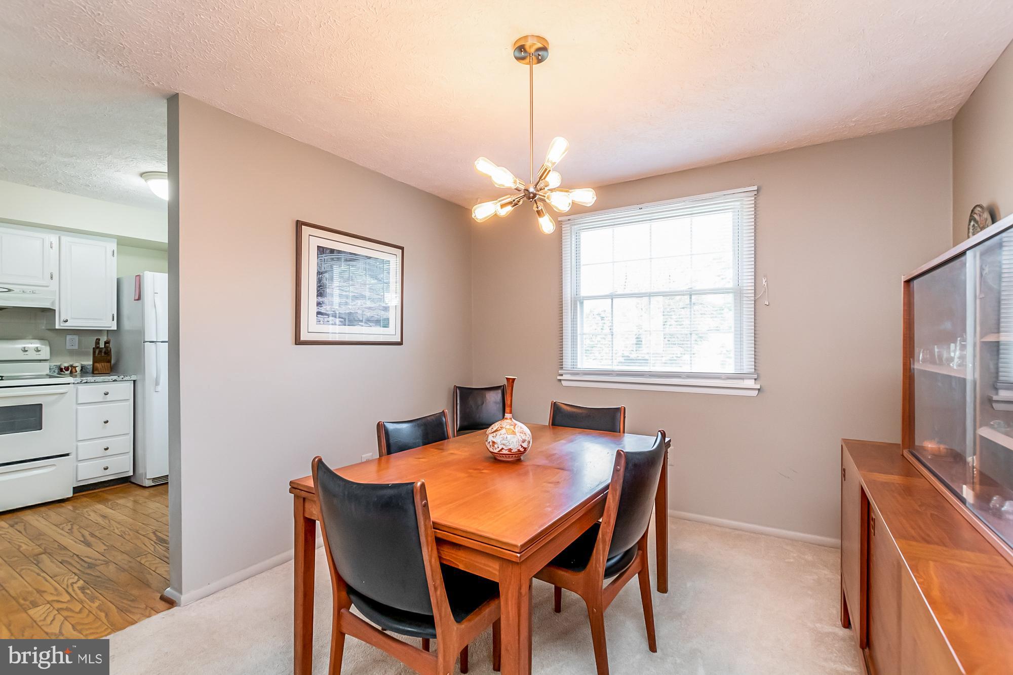 LAUREL VALLEY - Residential