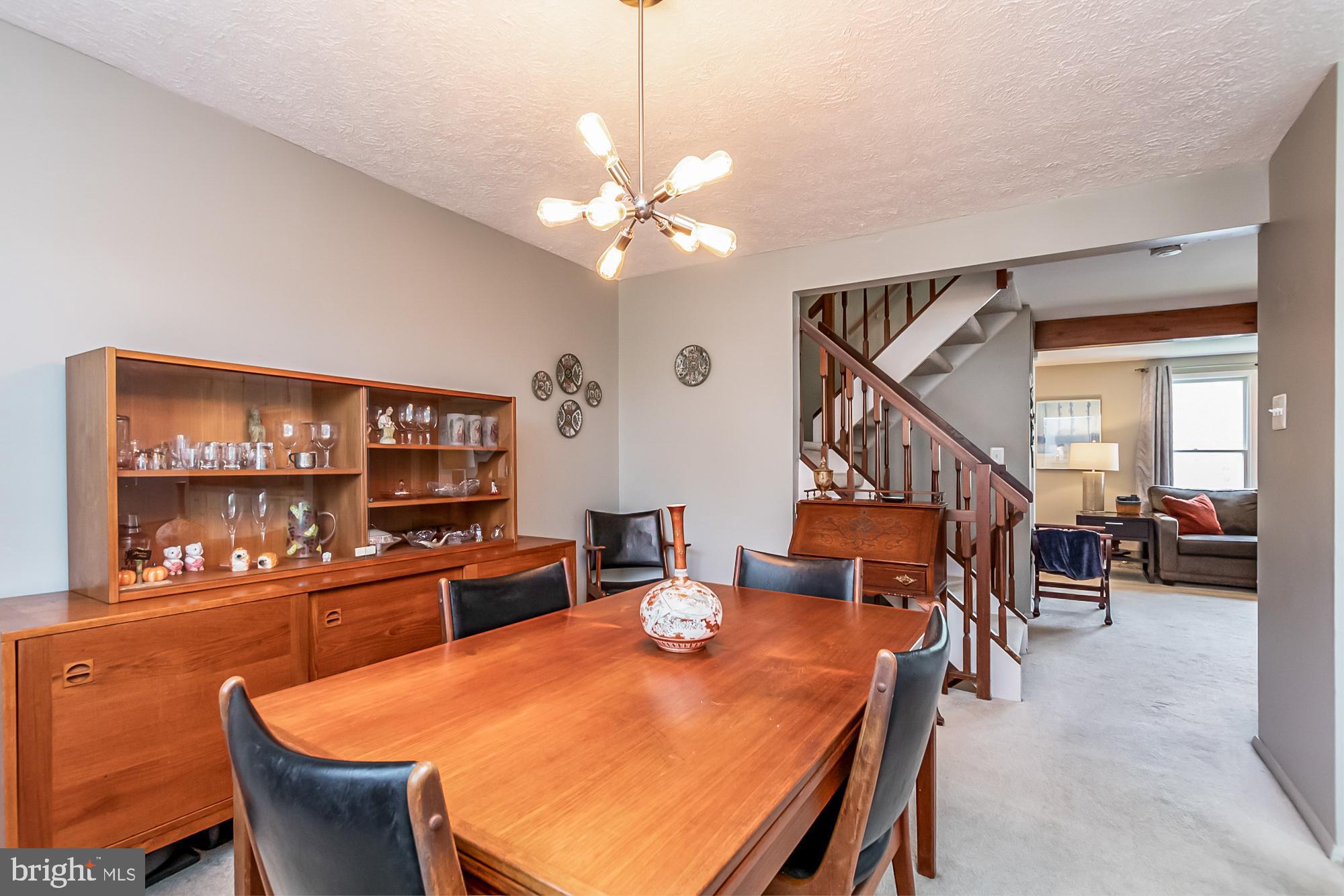 LAUREL VALLEY - Residential