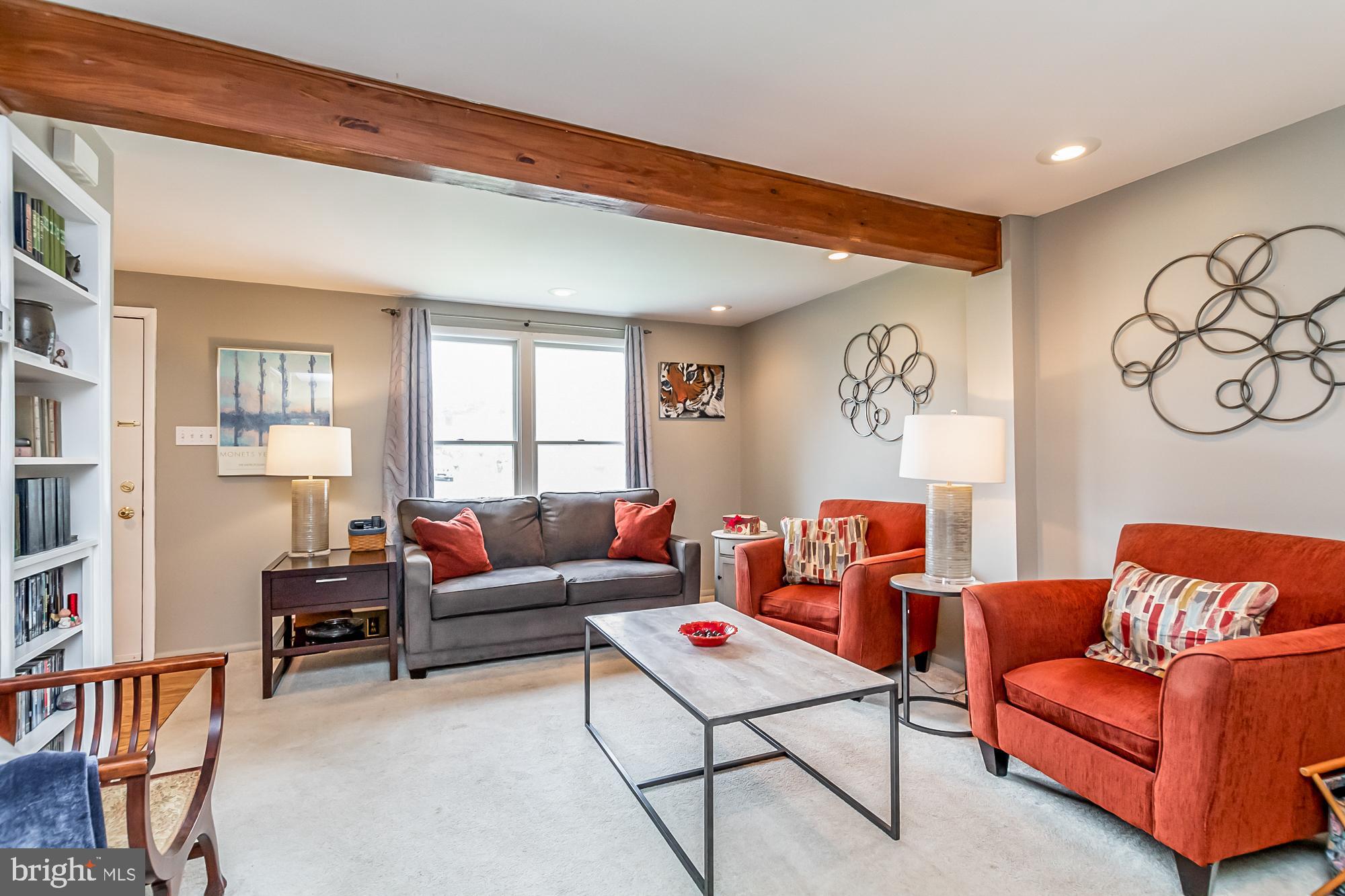 LAUREL VALLEY - Residential