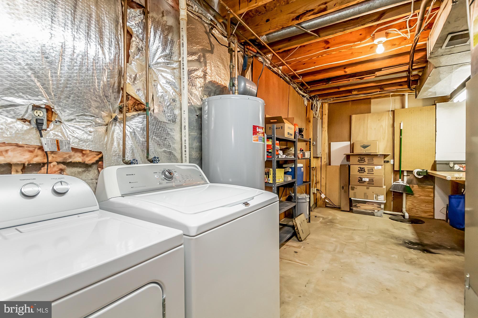 LAUREL VALLEY - Residential