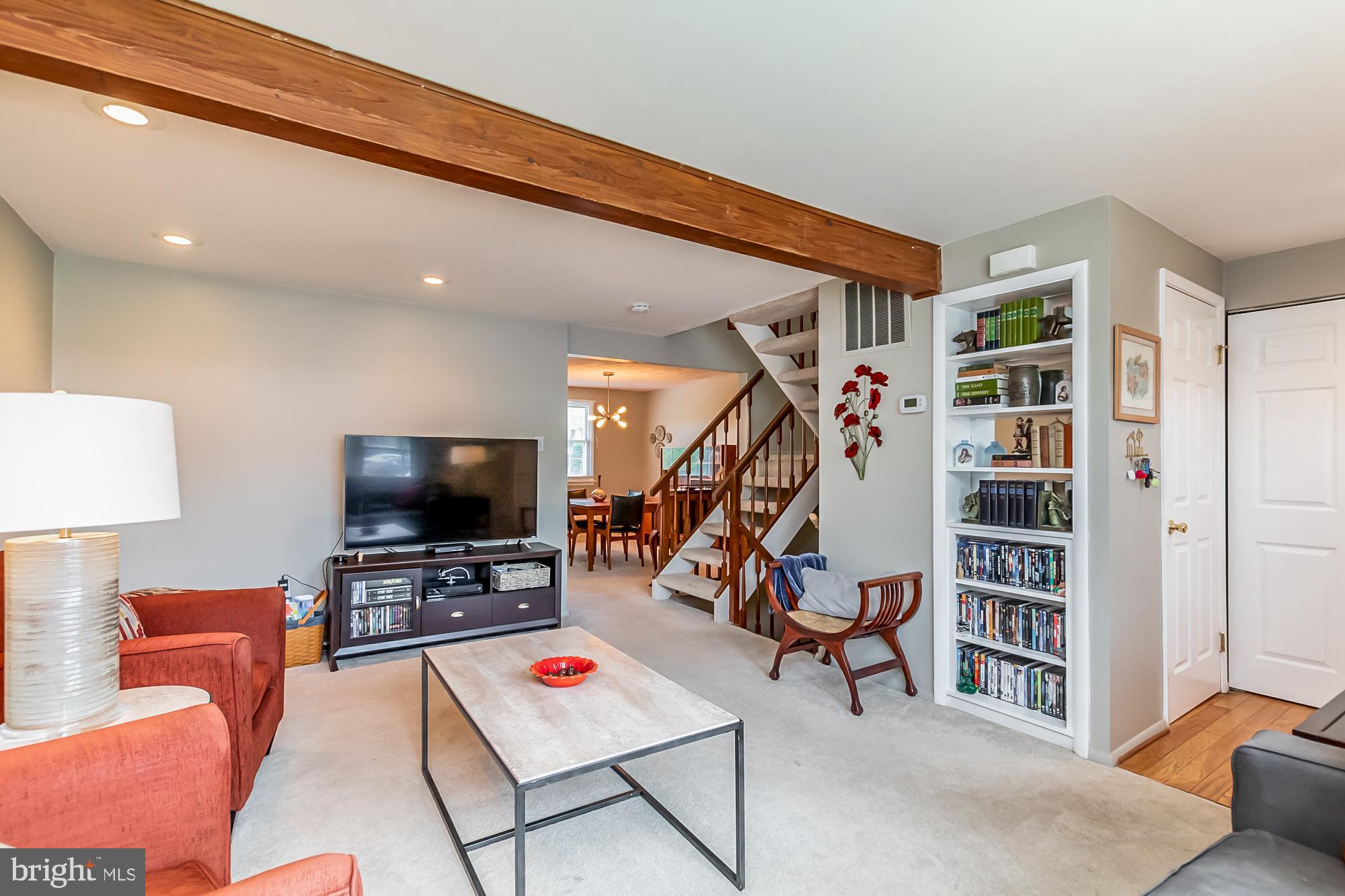 LAUREL VALLEY - Residential