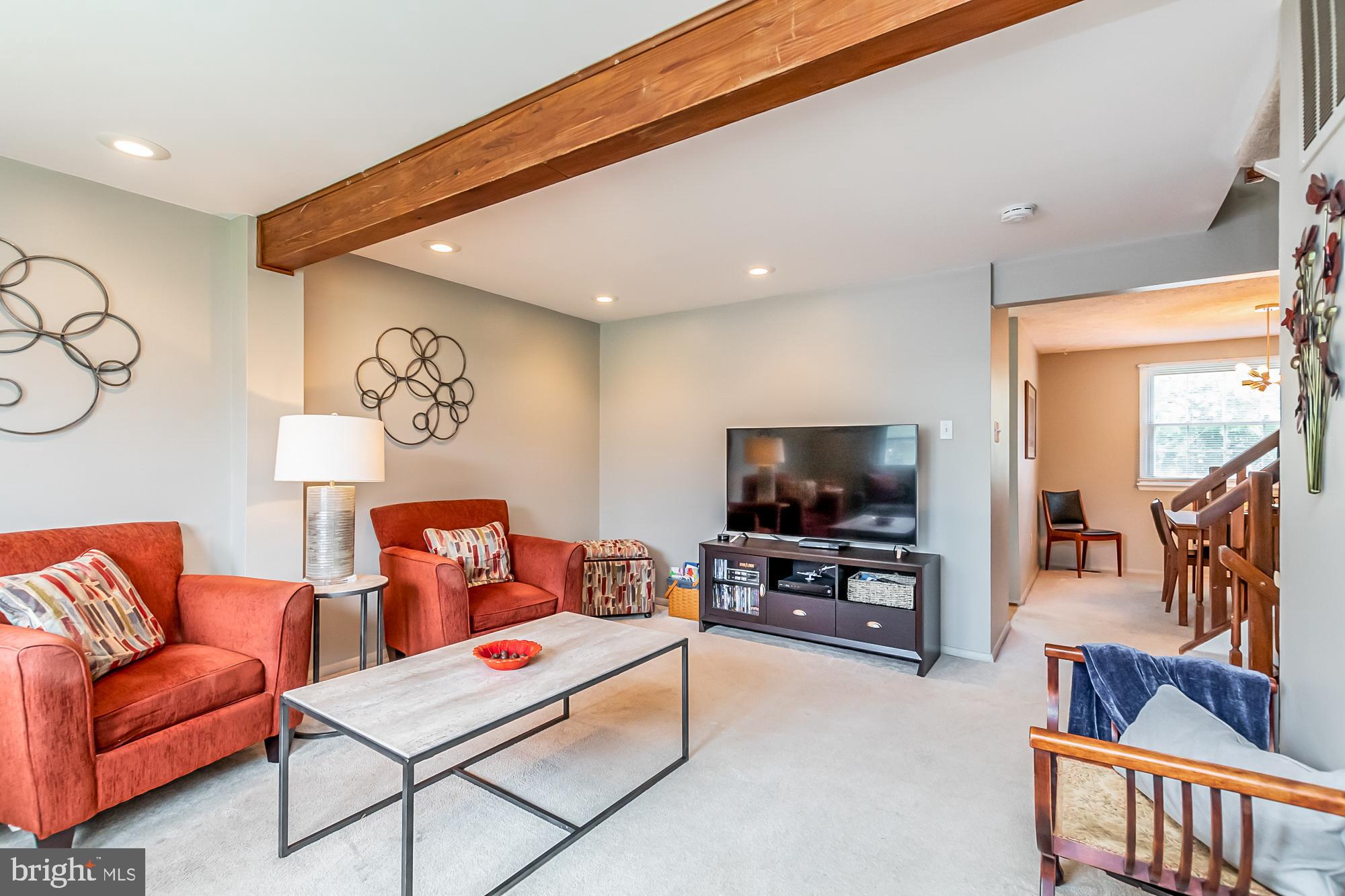 LAUREL VALLEY - Residential