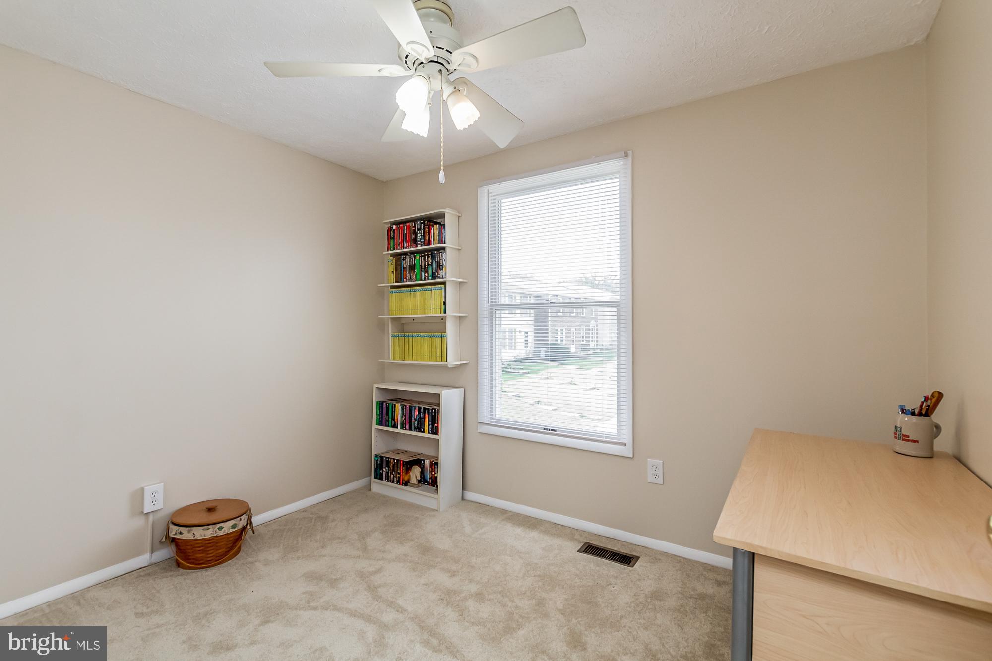 LAUREL VALLEY - Residential