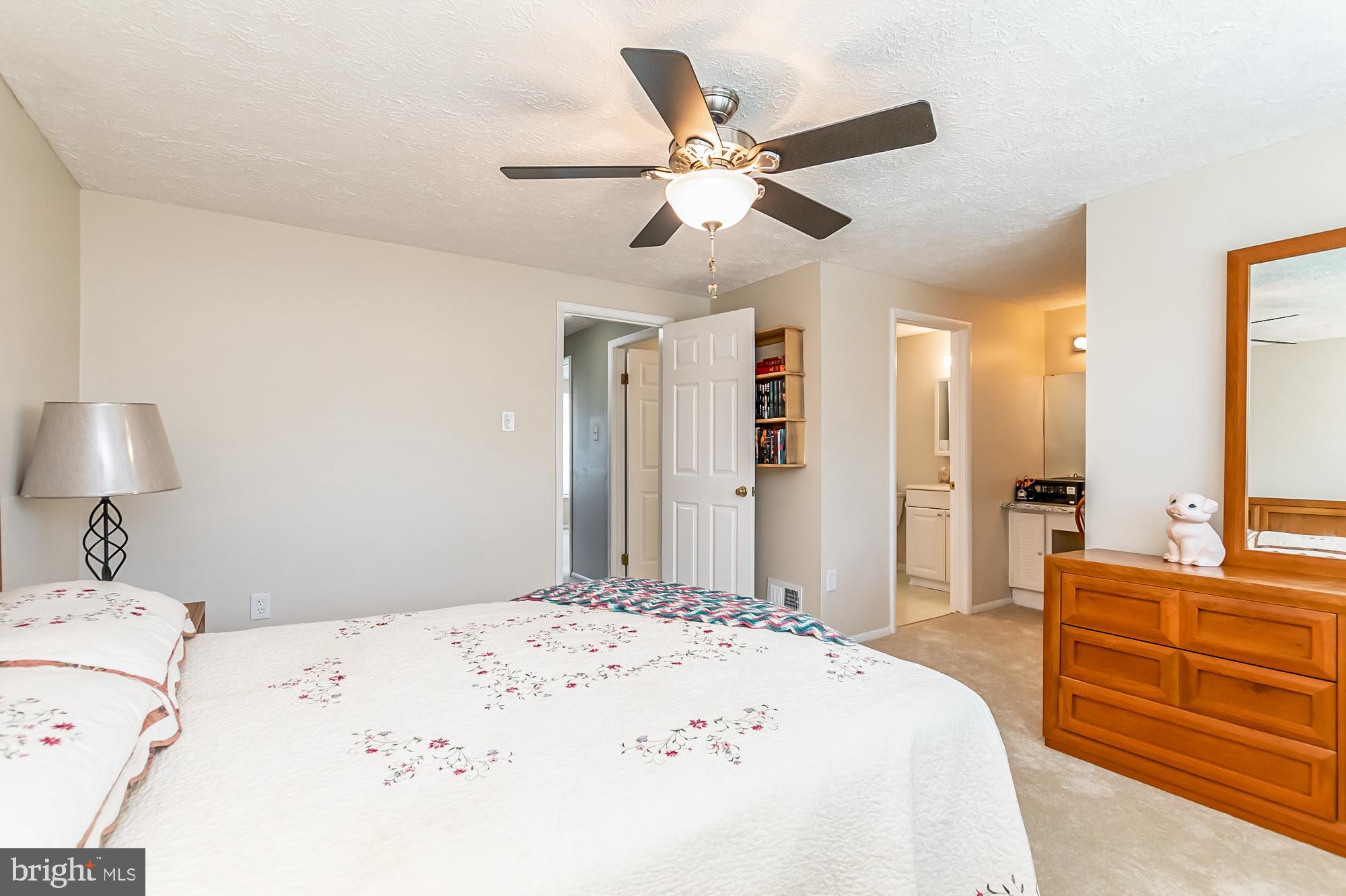 LAUREL VALLEY - Residential