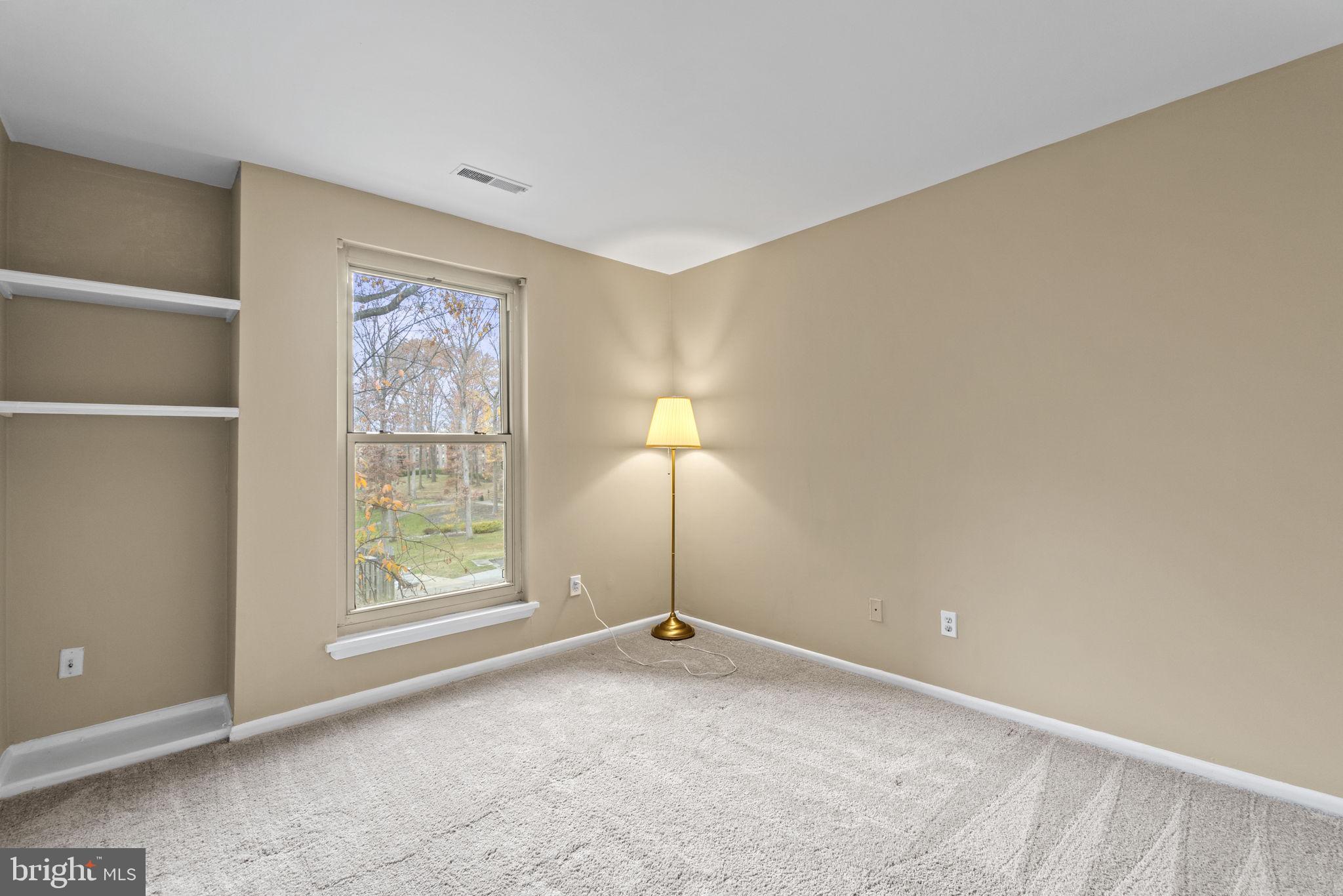 WOODBURN VILLAGE - Residential
