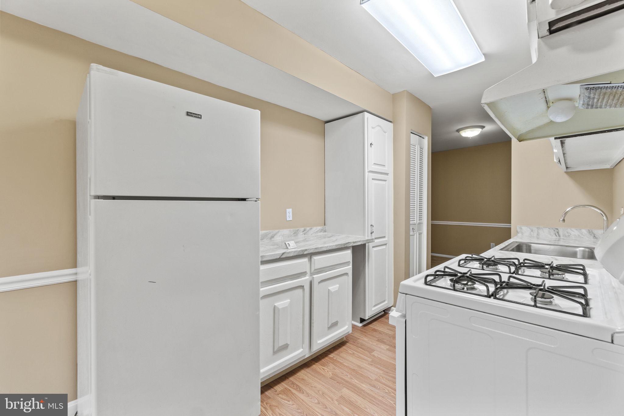 WOODBURN VILLAGE - Residential