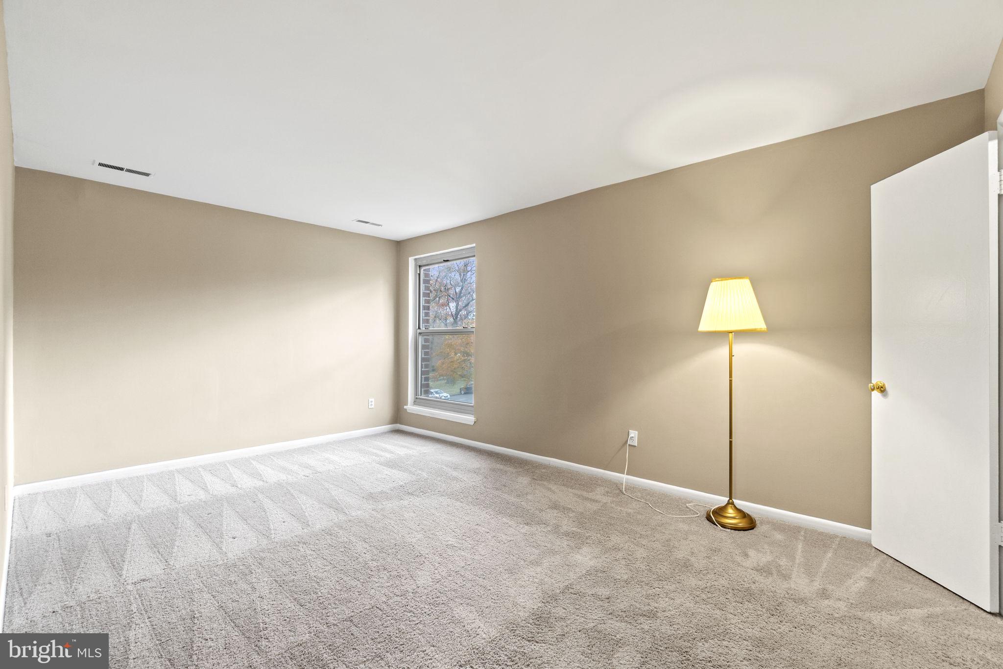 WOODBURN VILLAGE - Residential