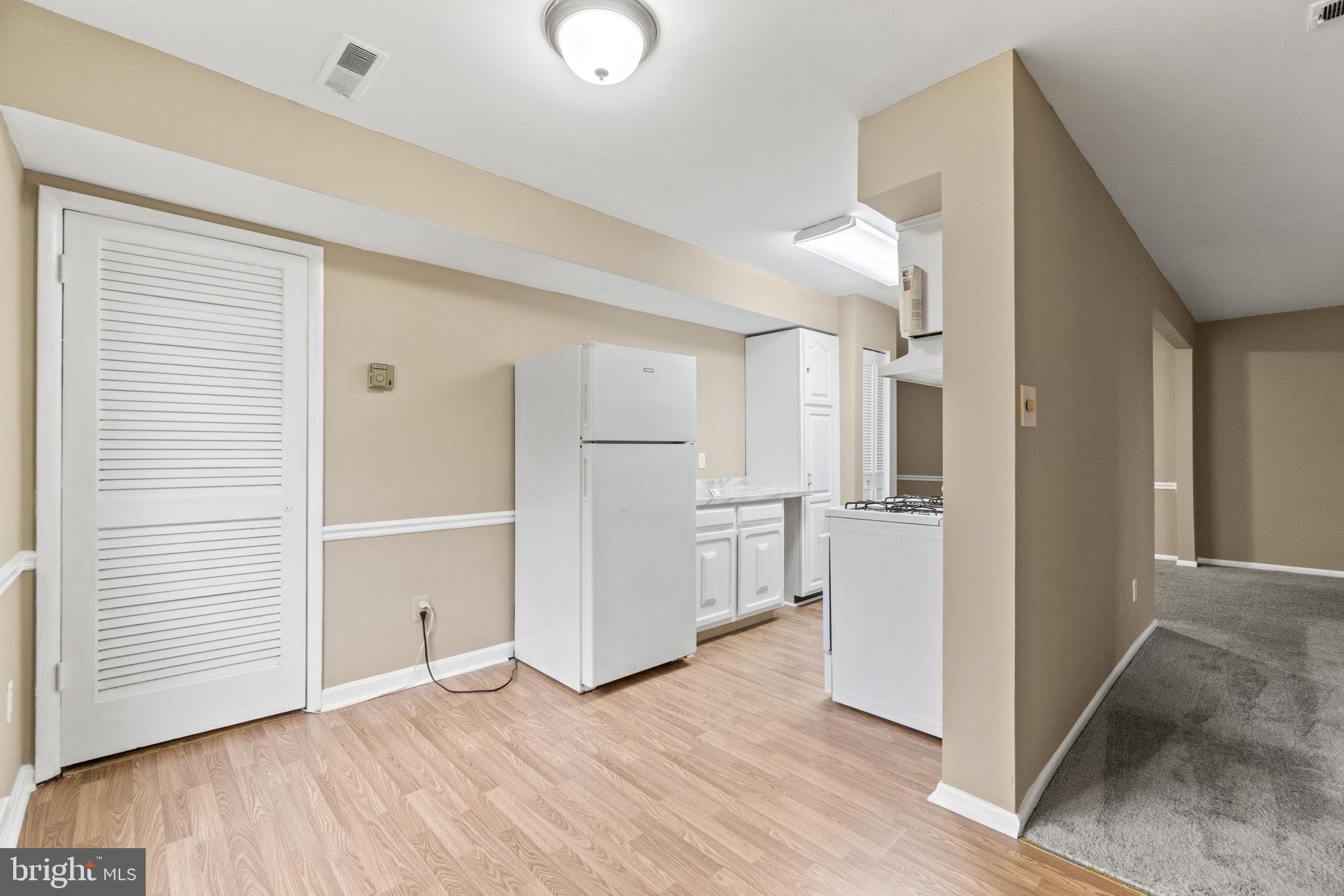 WOODBURN VILLAGE - Residential