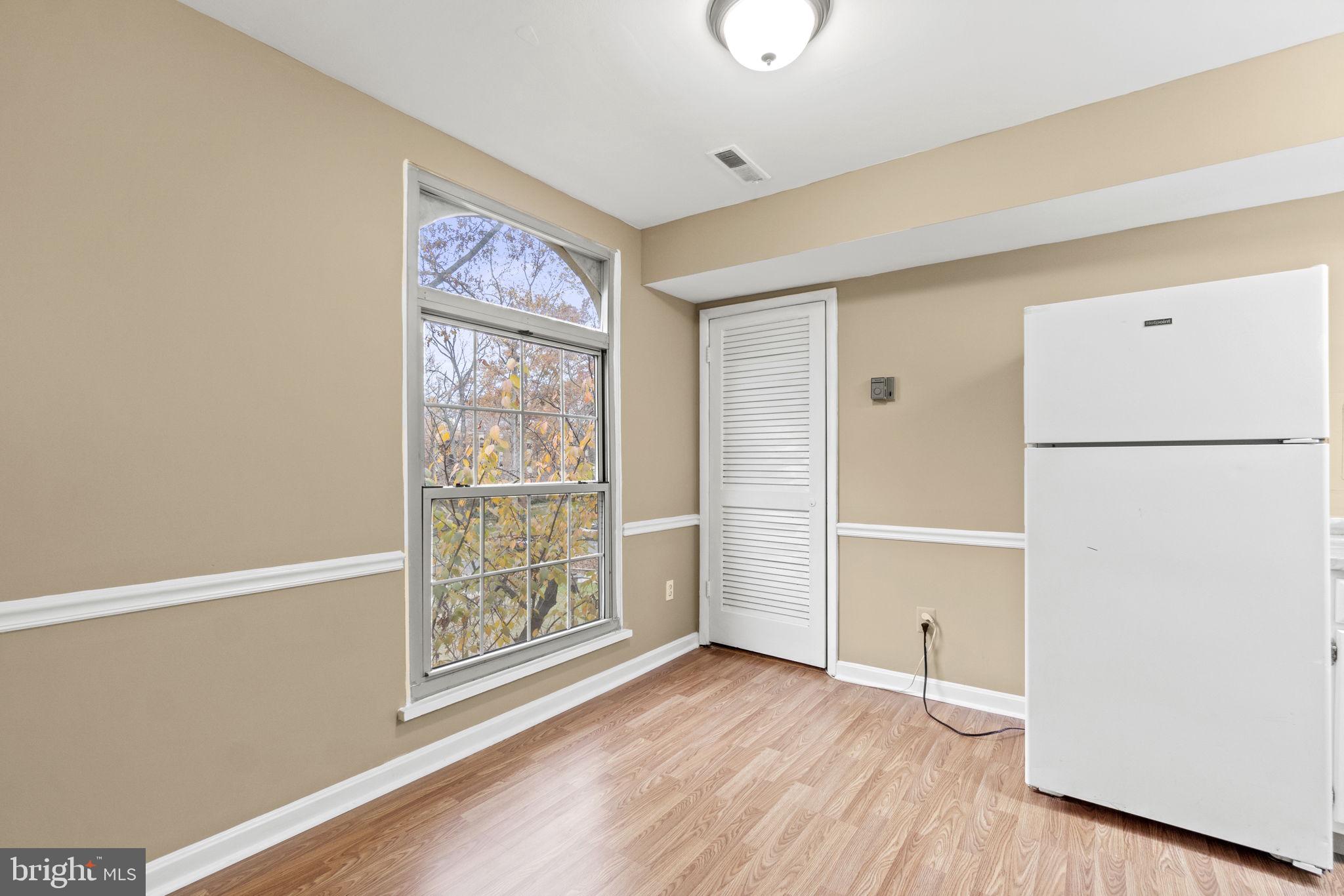 WOODBURN VILLAGE - Residential