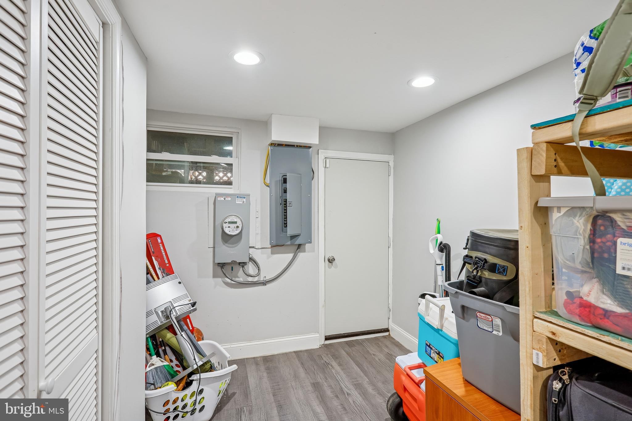 GREEKTOWN - Residential