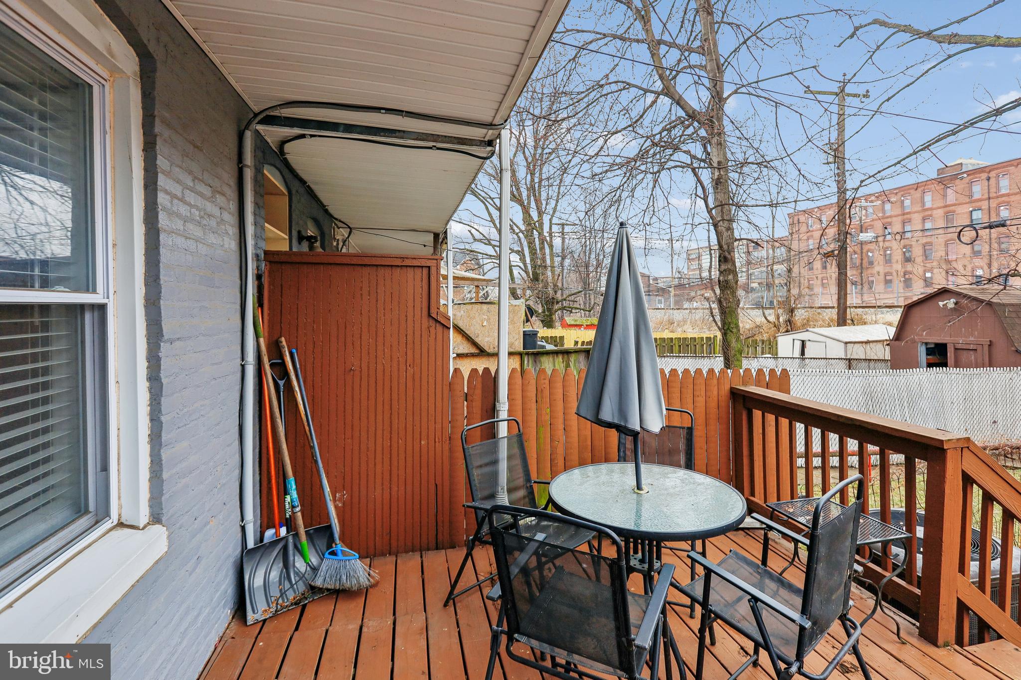 GREEKTOWN - Residential