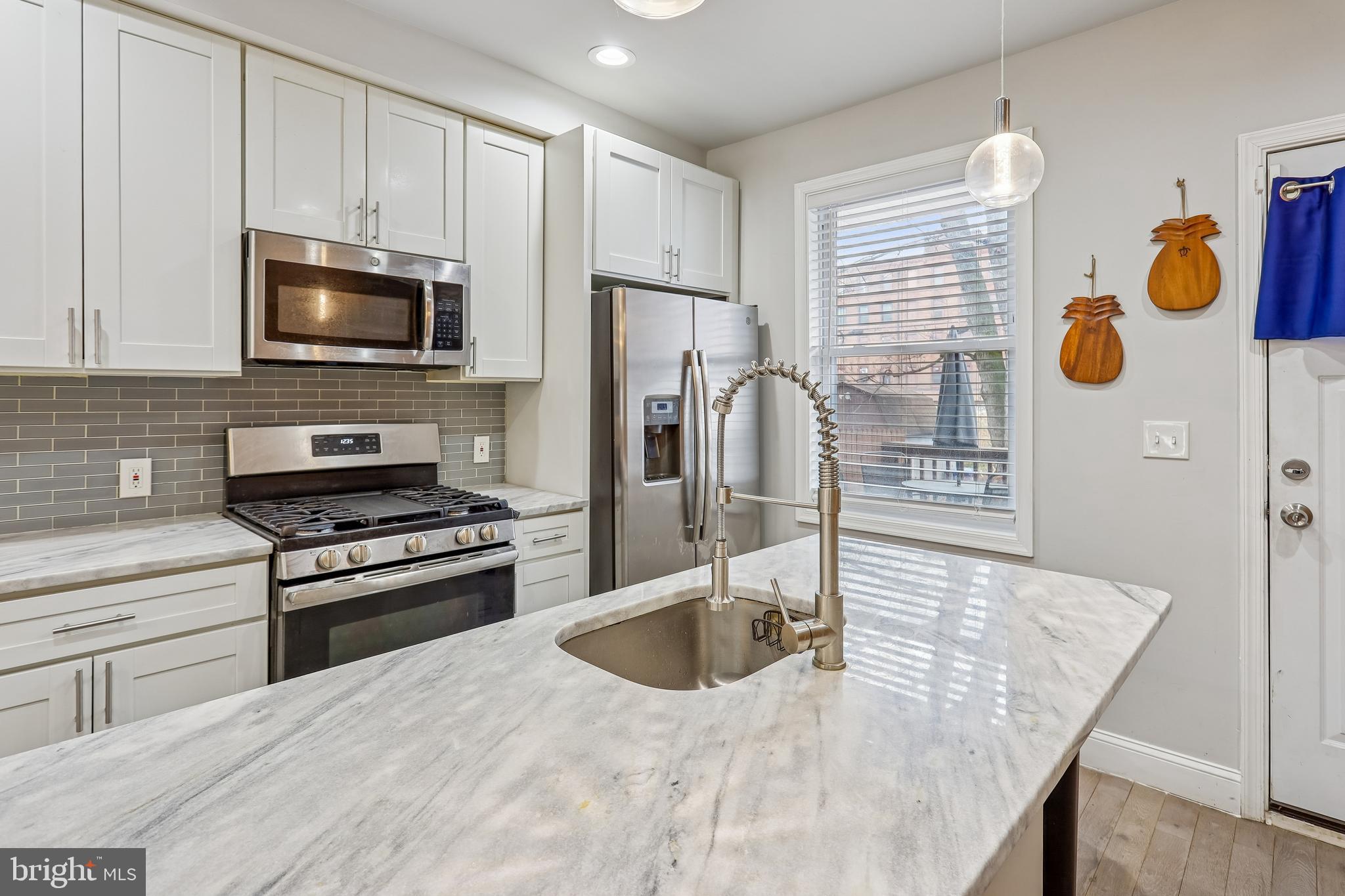 GREEKTOWN - Residential