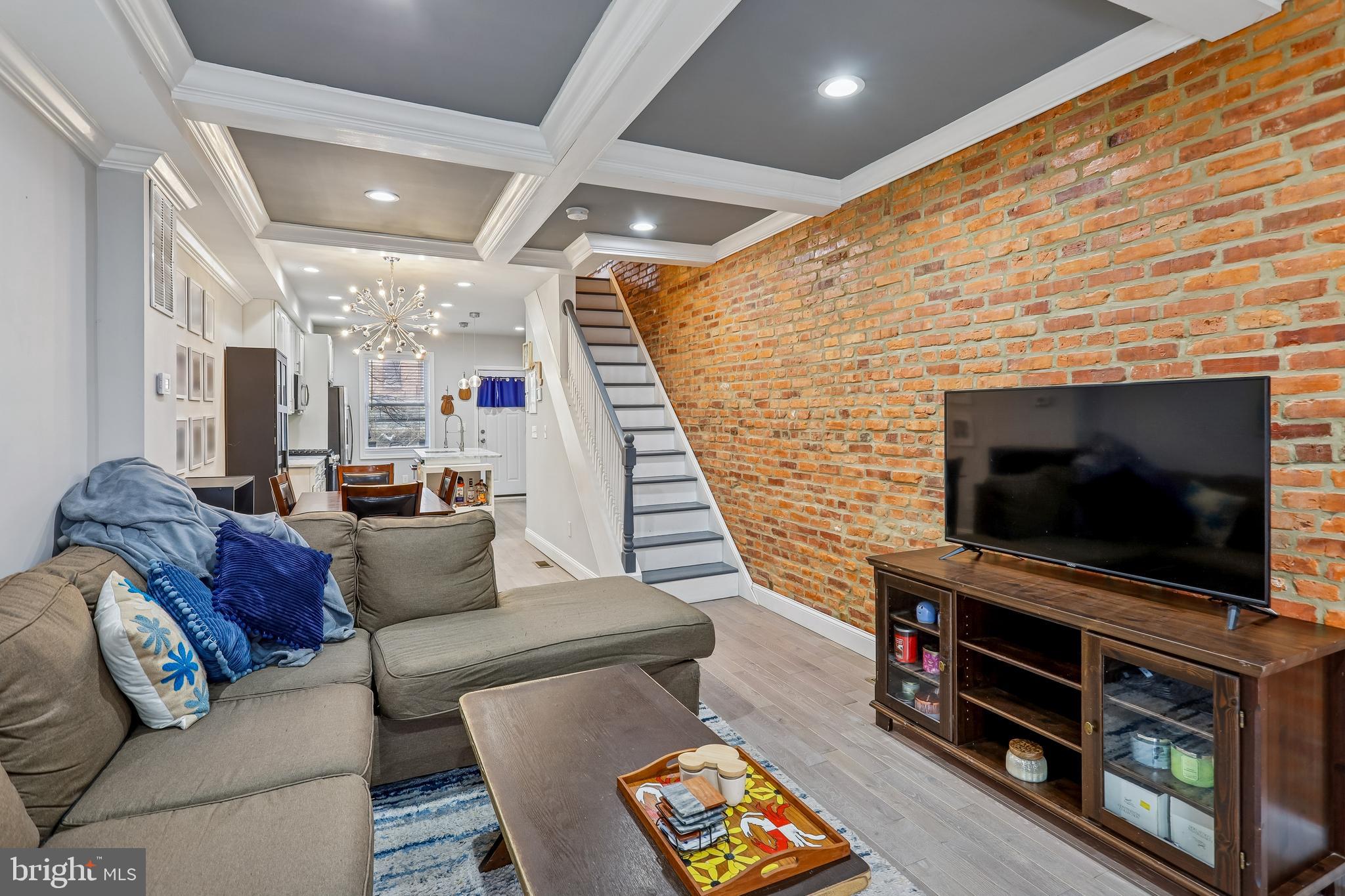 GREEKTOWN - Residential