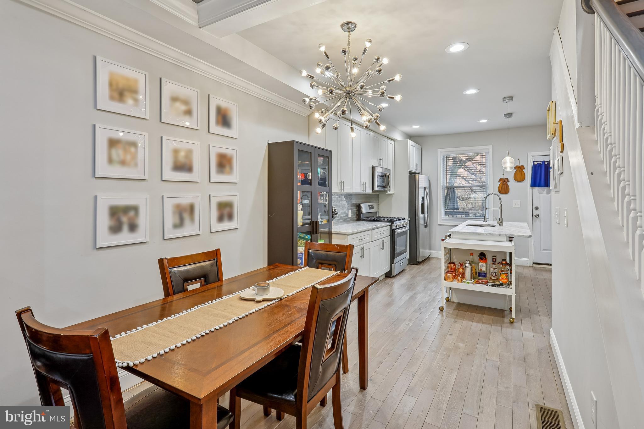 GREEKTOWN - Residential