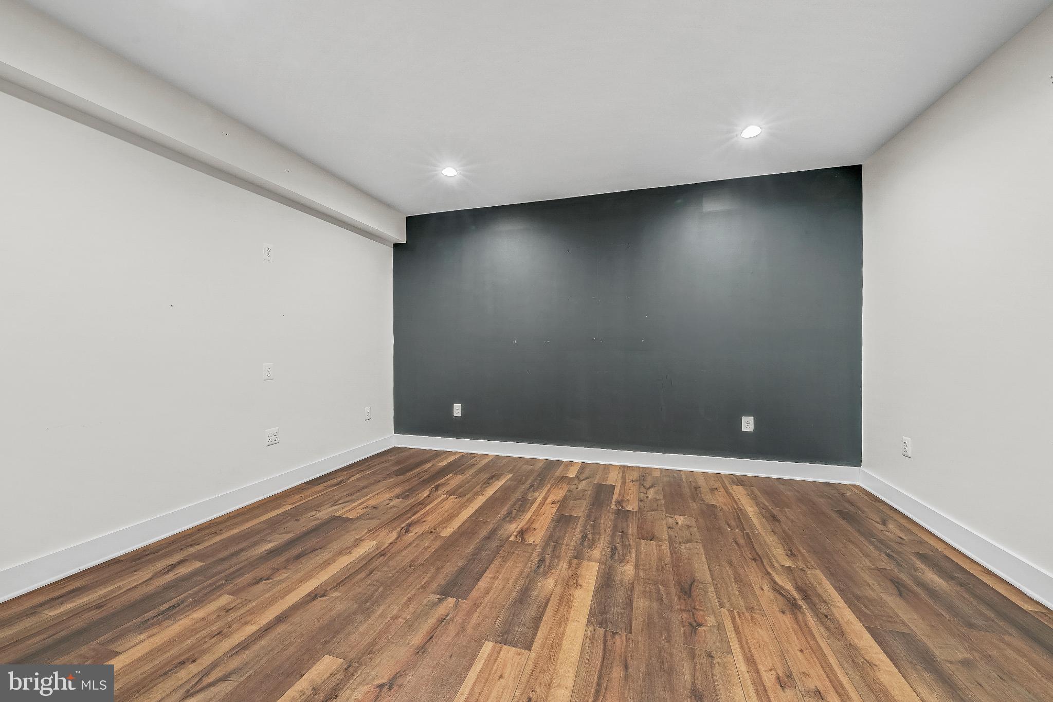 NICHOLSON FARM - Residential