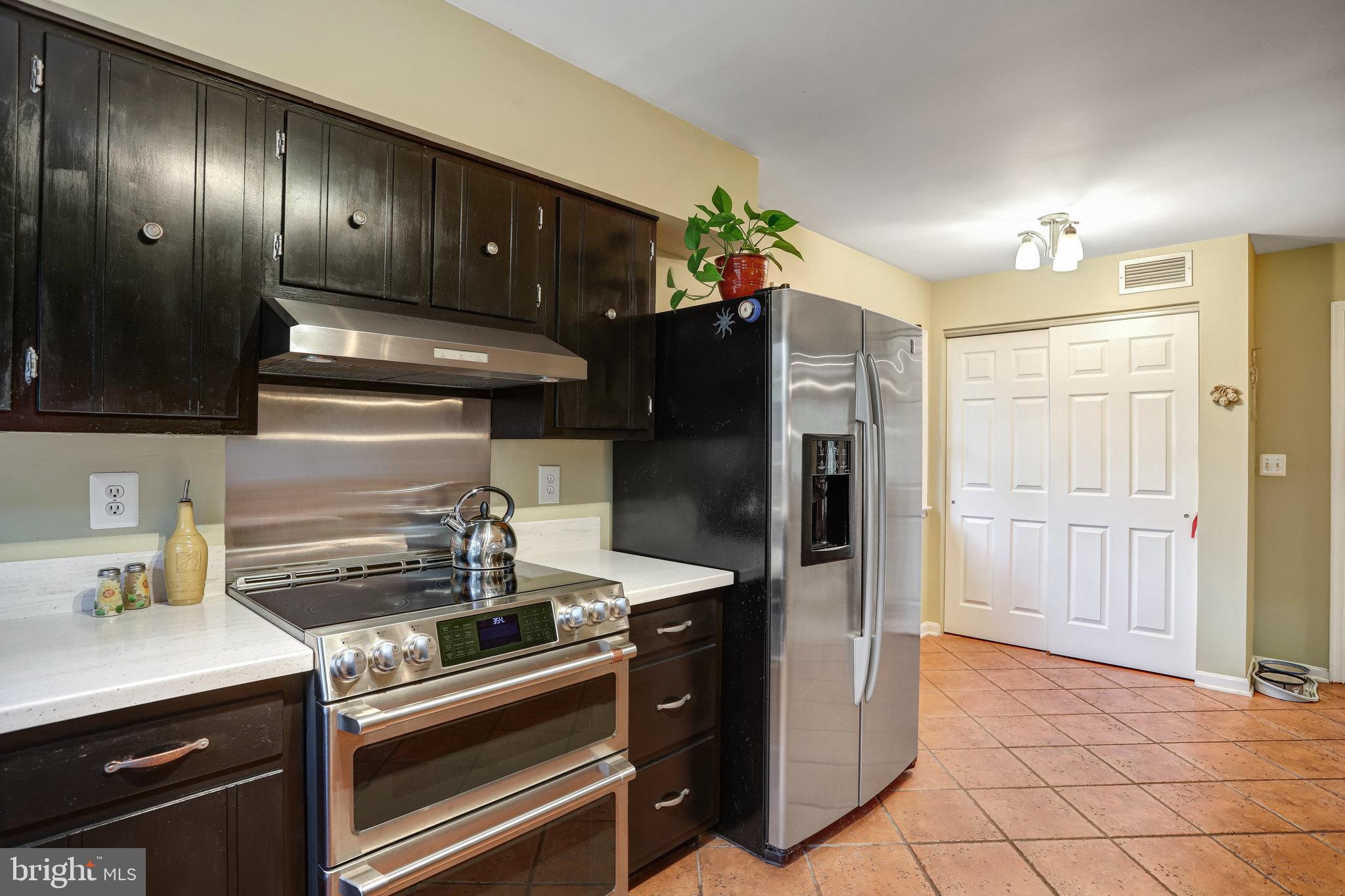 LINGANORE VIEW - Residential